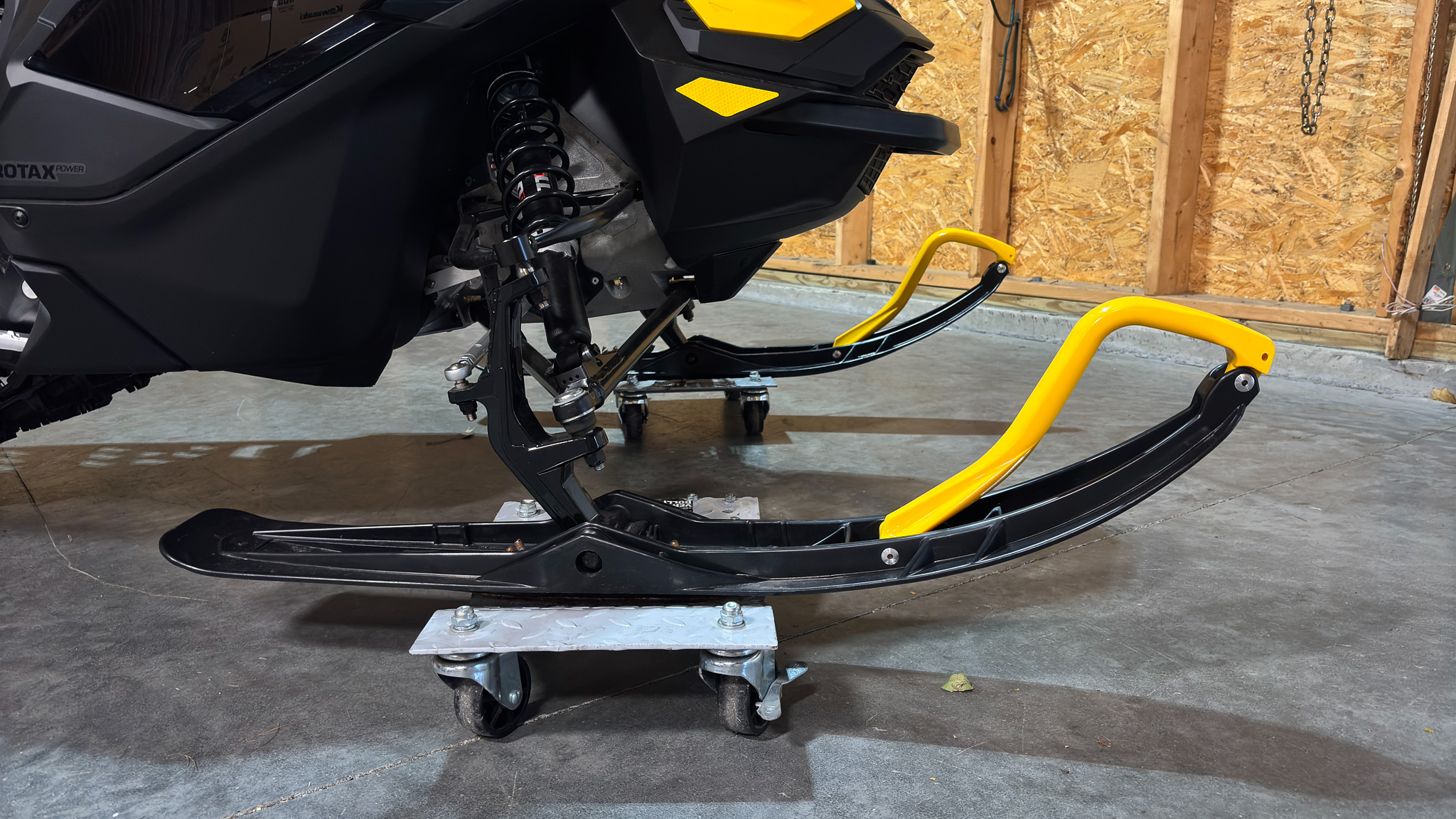 2025 Ski-Doo GRAND TOURING SPORT 900 ACE - Photo 8