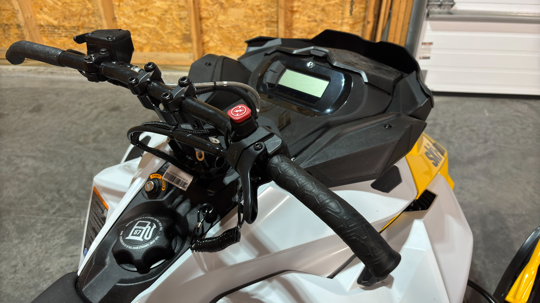 2025 Ski-Doo MXZ NEO 600 EFI 40 - Photo 12