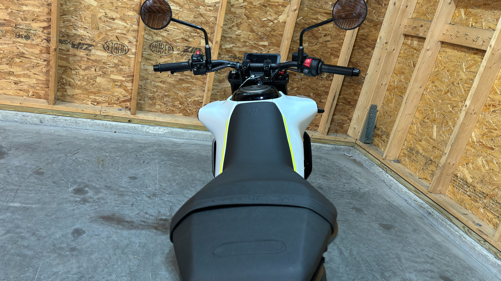2024 Husqvarna Motorcycles VITPILEN 401 - Photo 12