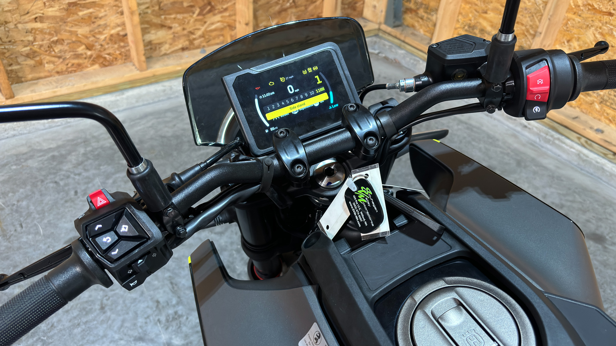 2024 Husqvarna Motorcycles SVARTPILEN 401 - Photo 12
