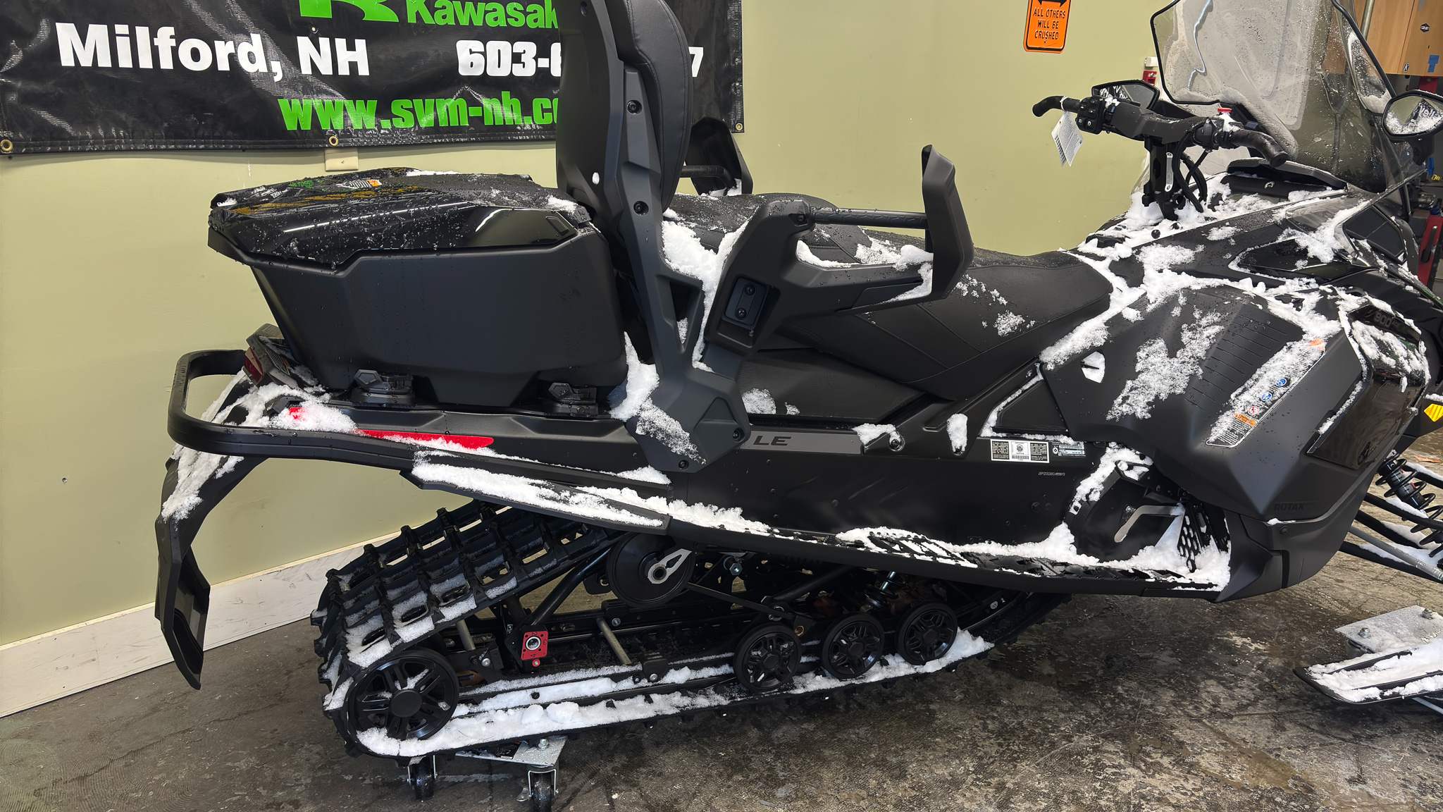 2025 Ski-Doo GRAND TOURING LE 900 ACE Silent Track II 1.25" E.S. - Photo 10