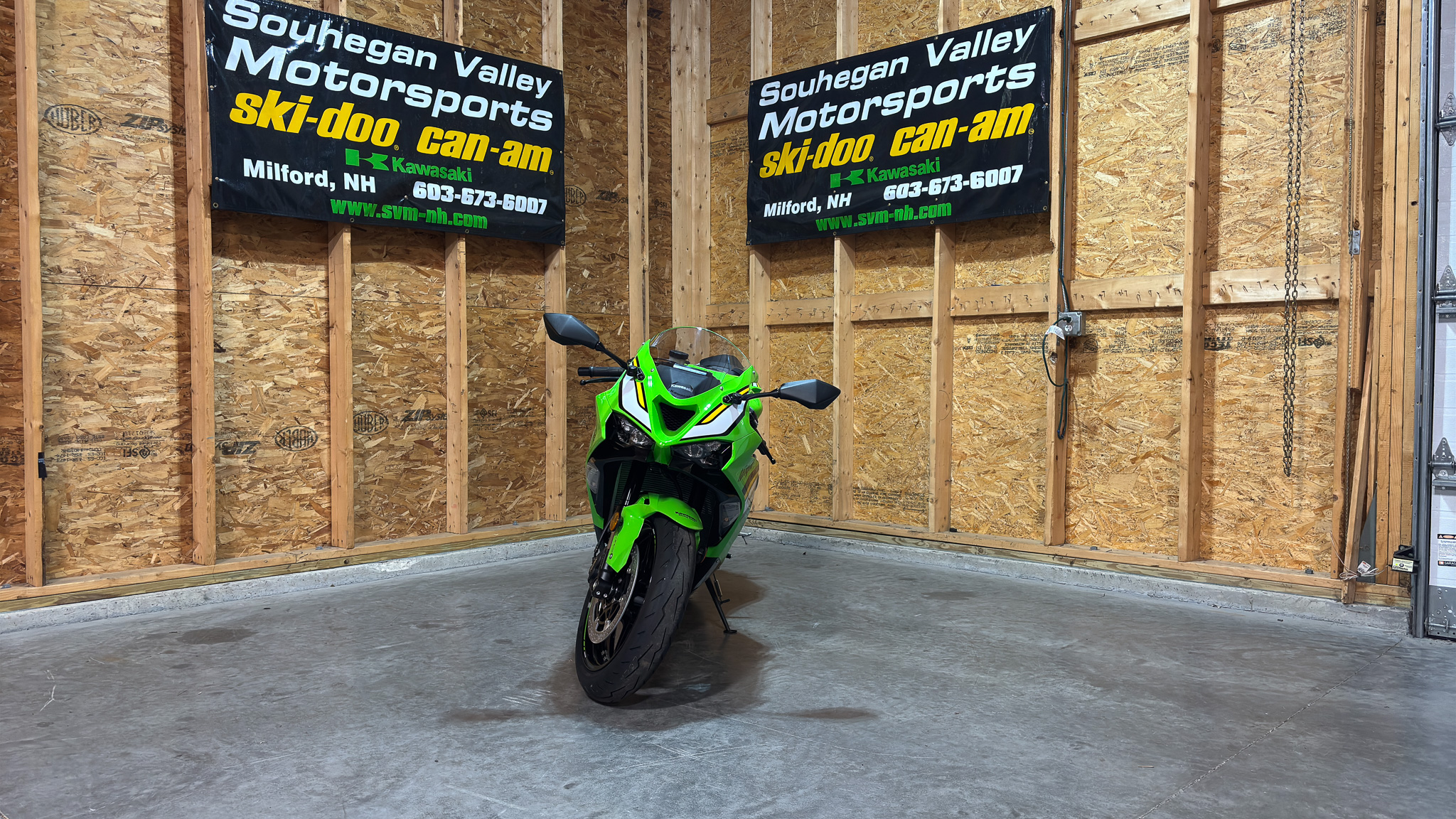 2025 Kawasaki NINJA ZX-6R ABS KRT Edition - Photo 2