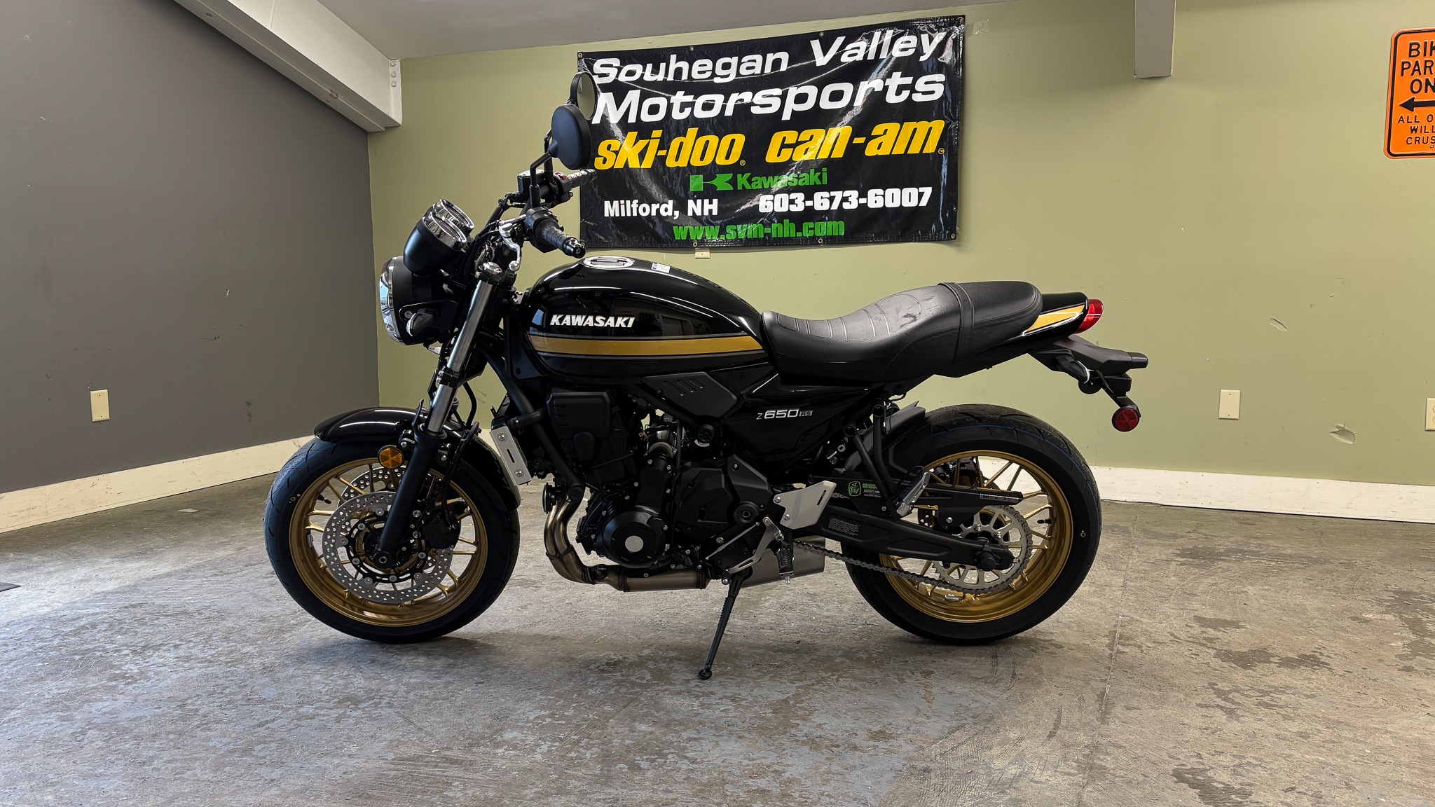 2025 Kawasaki Z650RS ABS - Photo 2