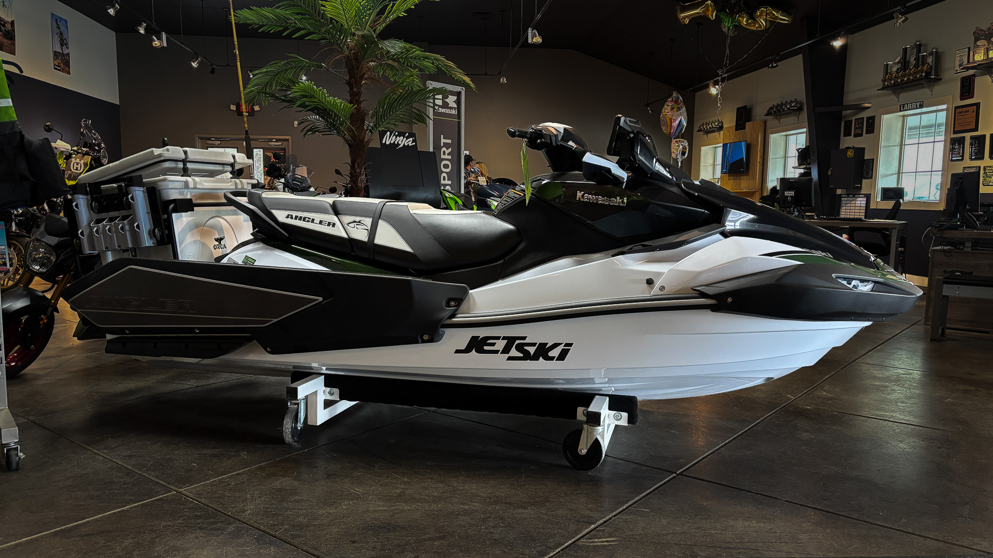 2025 Kawasaki JET SKI ULTRA 160LX-S ANGLER - Photo 5