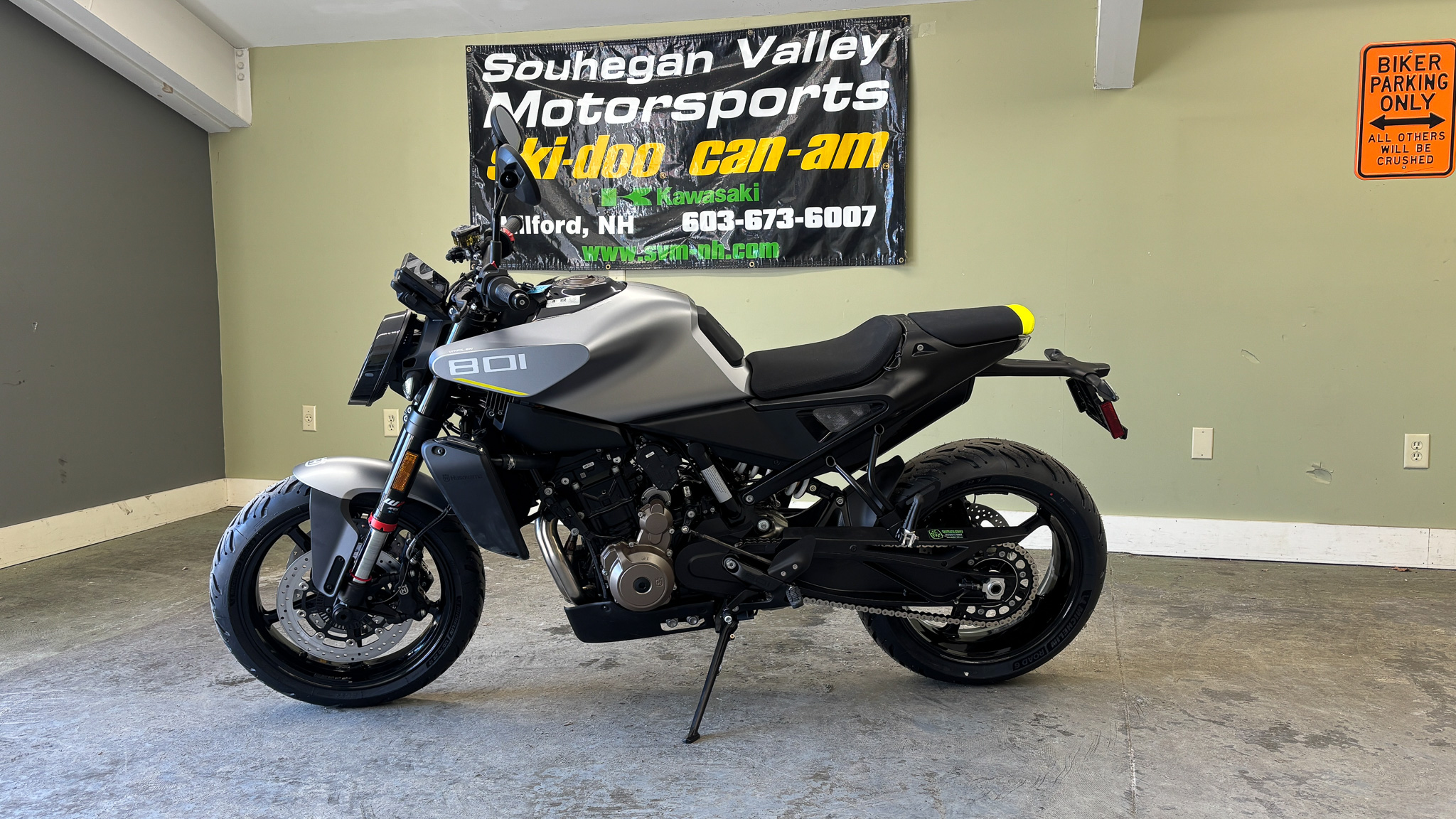 2025 Husqvarna Motorcycles VITPILEN 801 - Photo 2