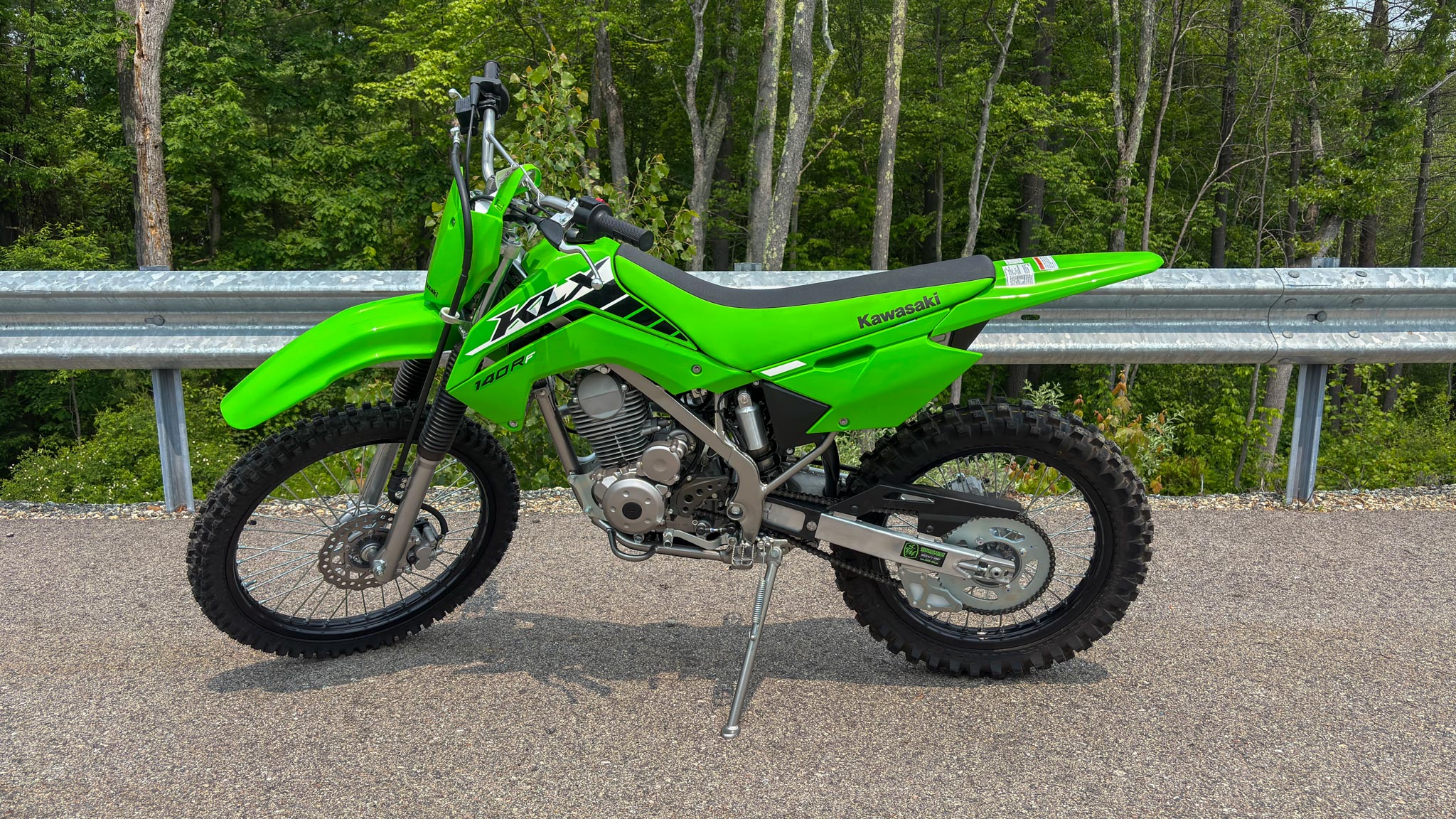 2025 Kawasaki KLX140R F - Photo 2