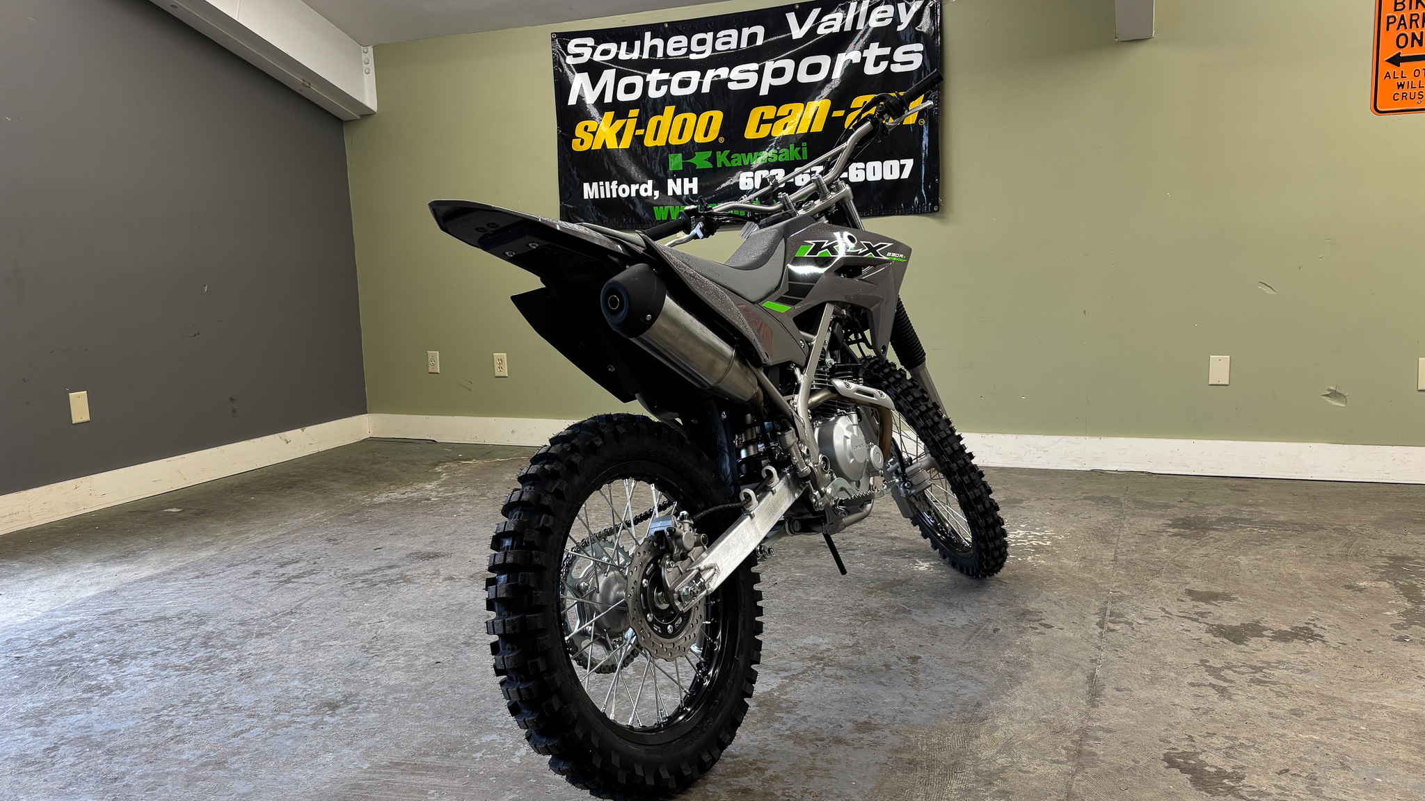 2025 Kawasaki KLX 230R S - Photo 5