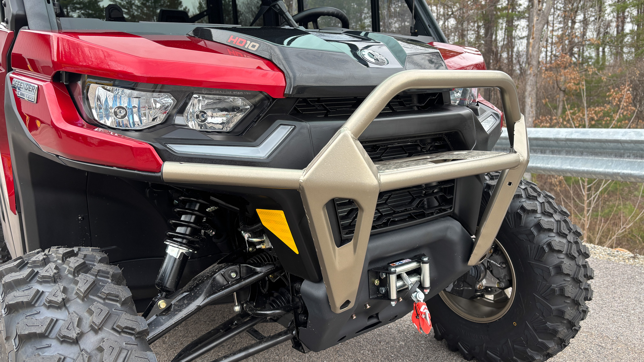 2025 Can-Am DEFENDER MAX LTD CAB HD10 - Photo 16