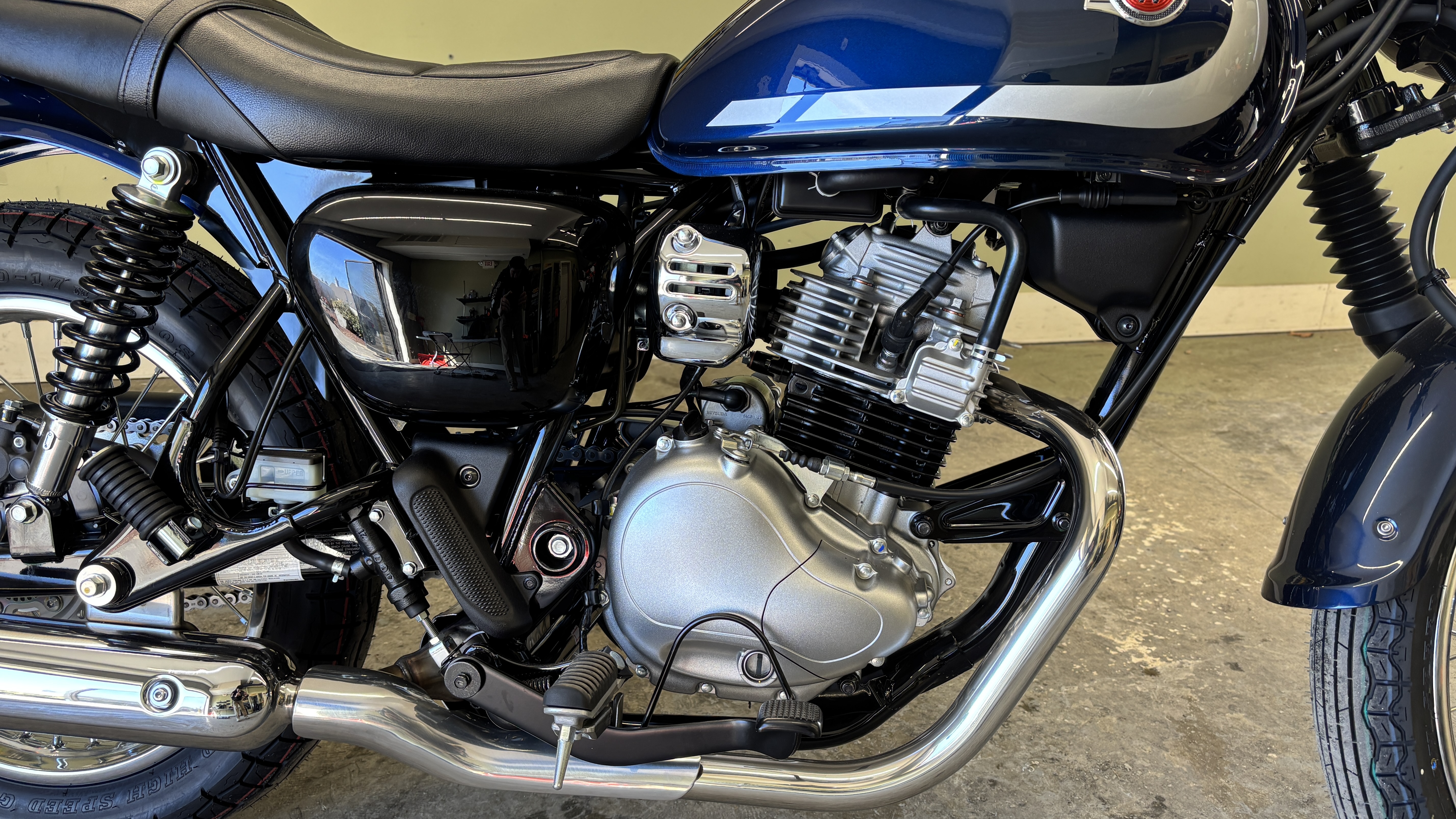 2025 Kawasaki W230 ABS - Photo 10
