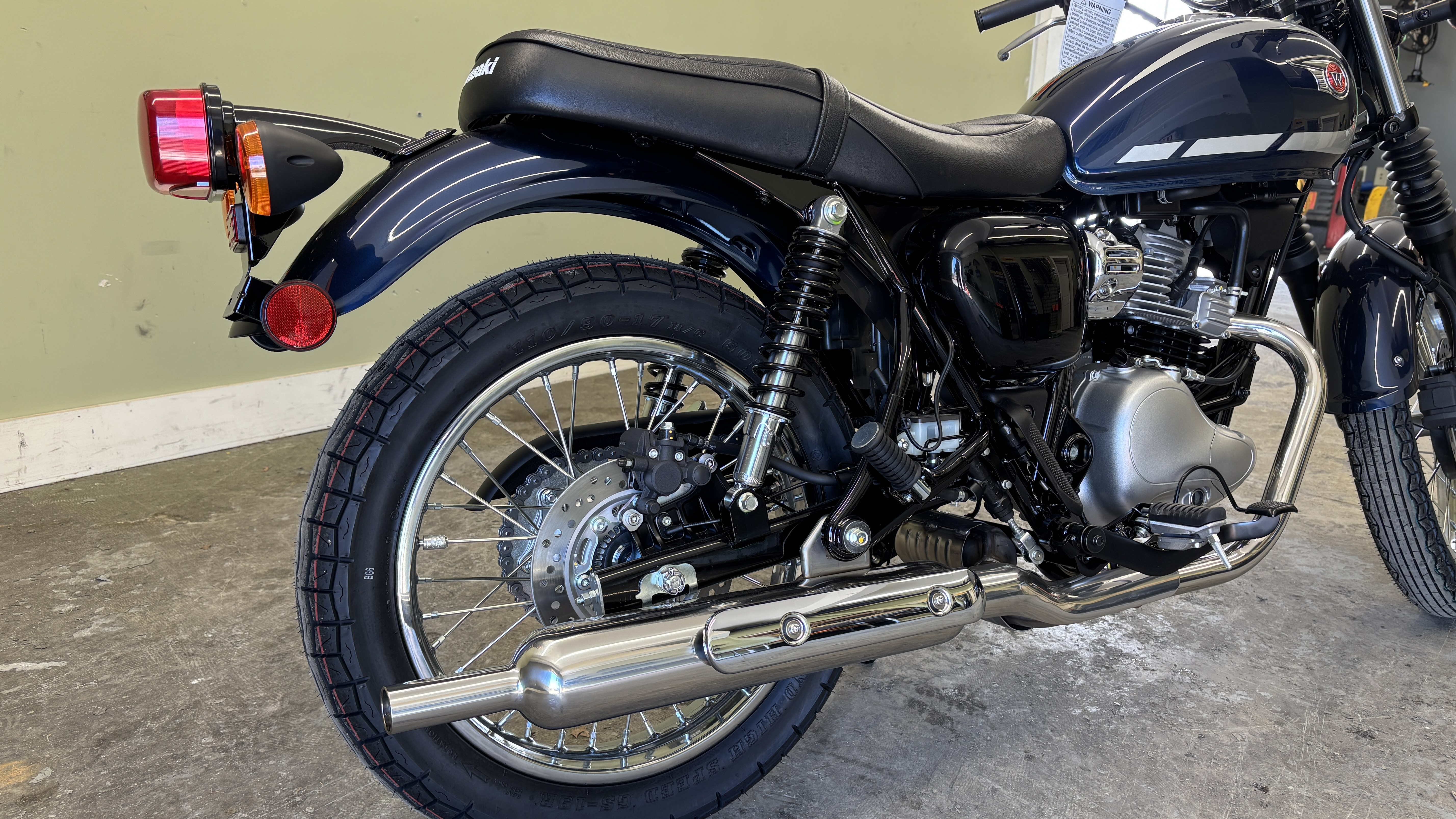 2025 Kawasaki W230 ABS - Photo 11