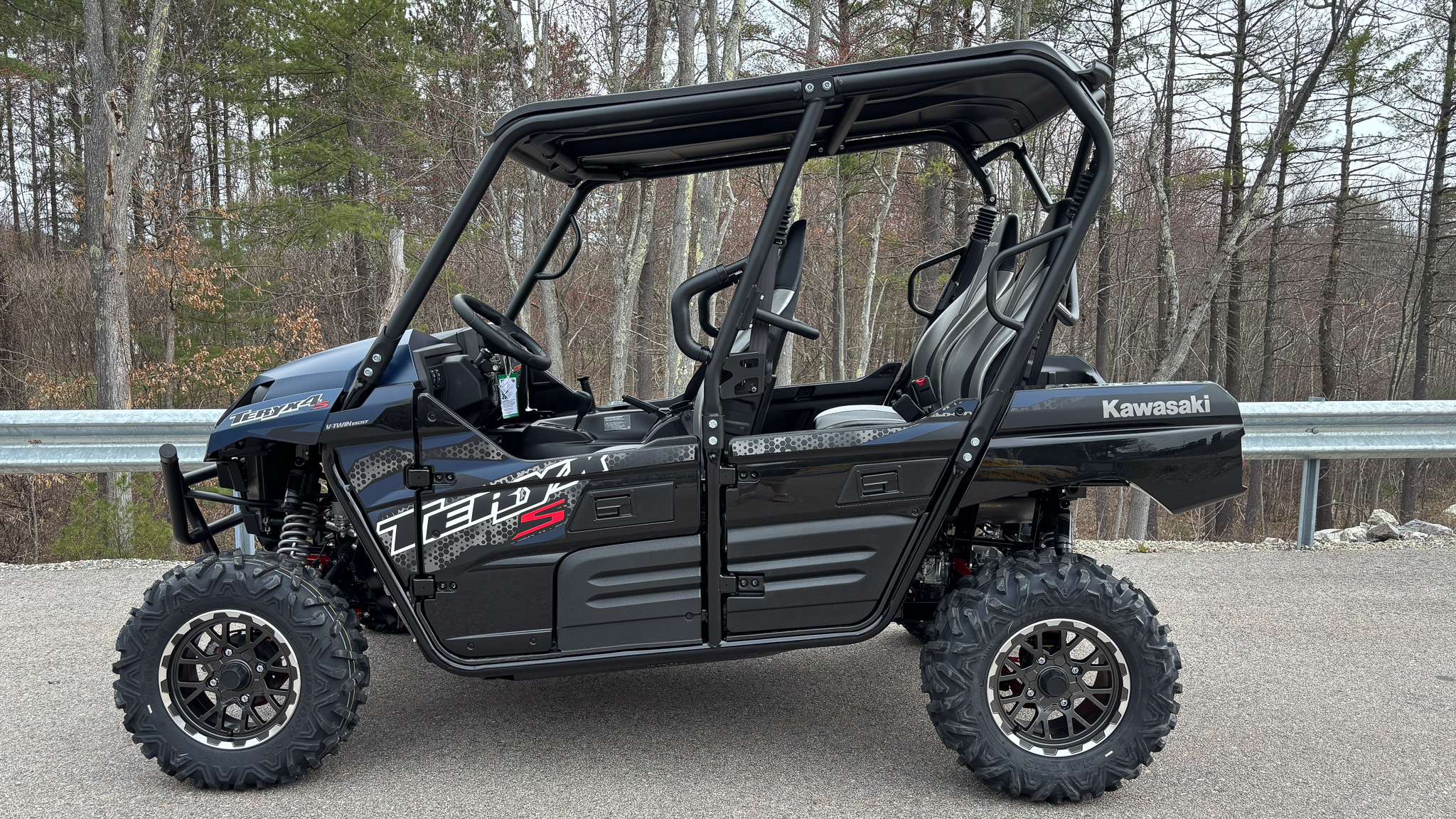 2025 Kawasaki TERYX4 S LE - Photo 3