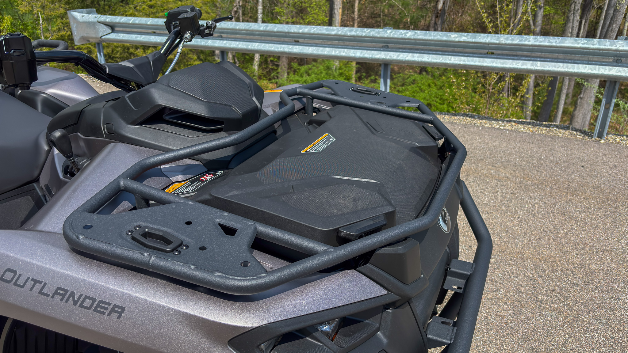 2025 Can-Am OUTLANDER MAX XT 700 - Photo 12