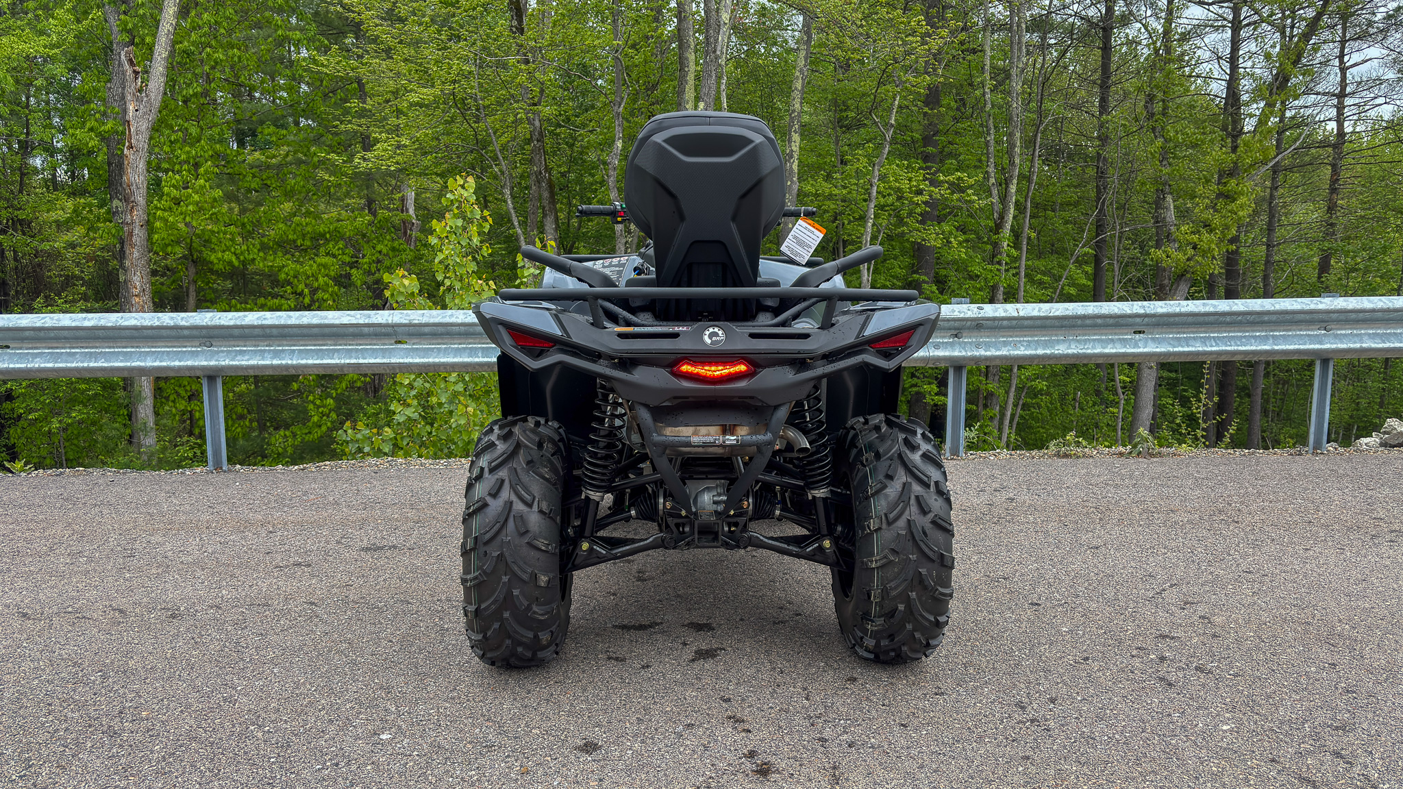 2025 Can-Am OUTLANDER MAX DPS 700 - Photo 4