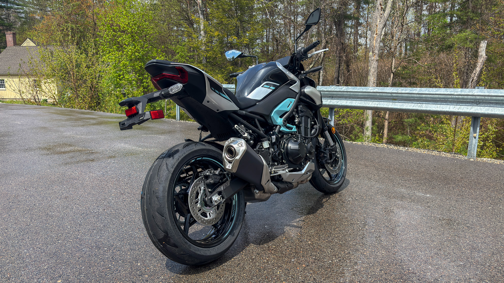 2025 Kawasaki Z900 ABS - Photo 6