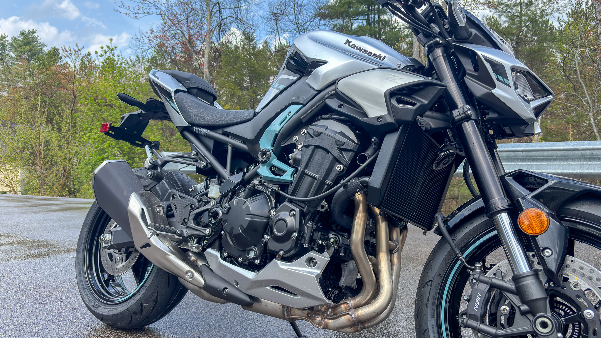 2025 Kawasaki Z900 ABS - Photo 10