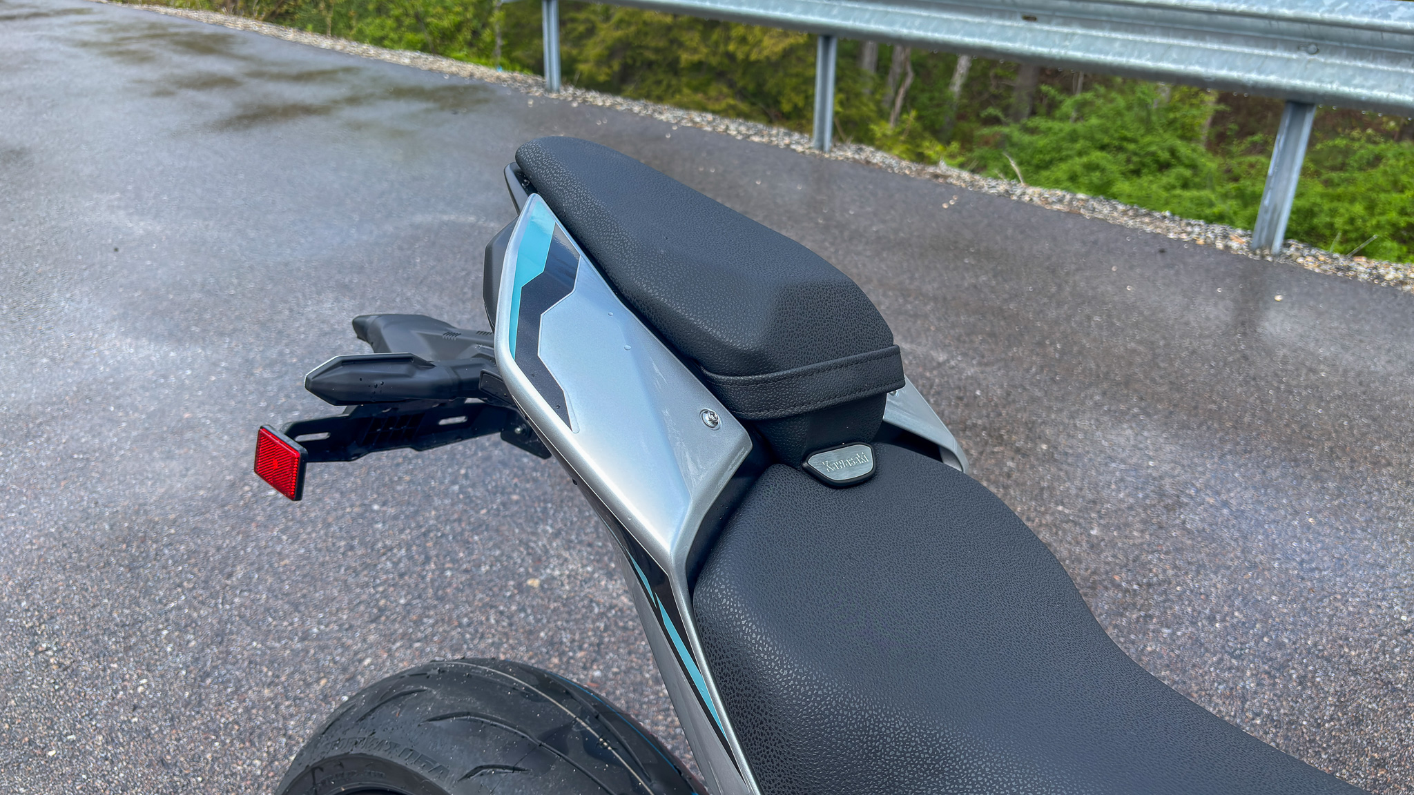 2025 Kawasaki Z900 ABS - Photo 11