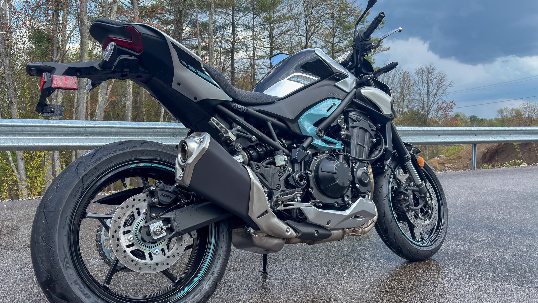 2025 Kawasaki Z900 ABS - Photo 13