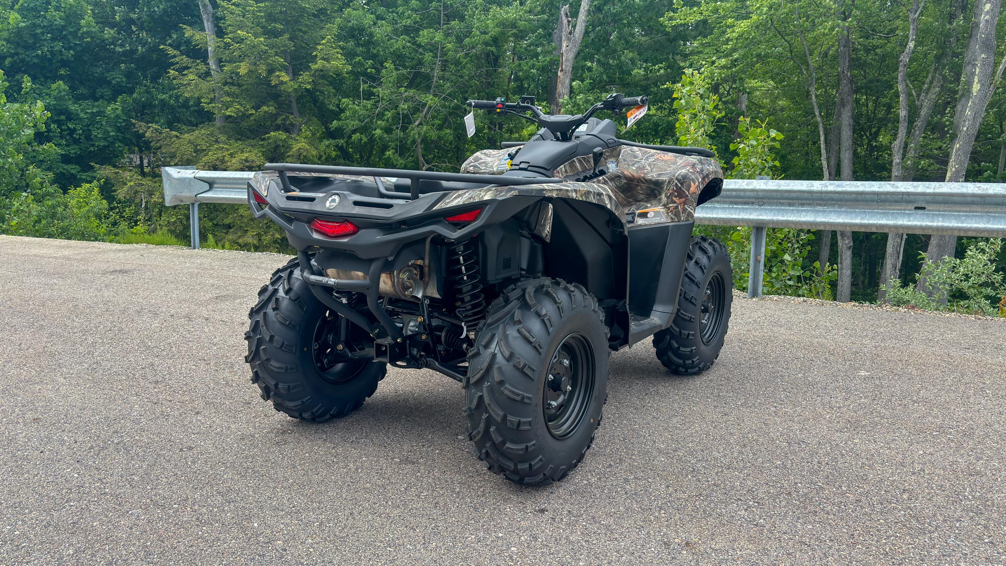 2025 Can-Am OUTLANDER DPS 500 - Photo 5