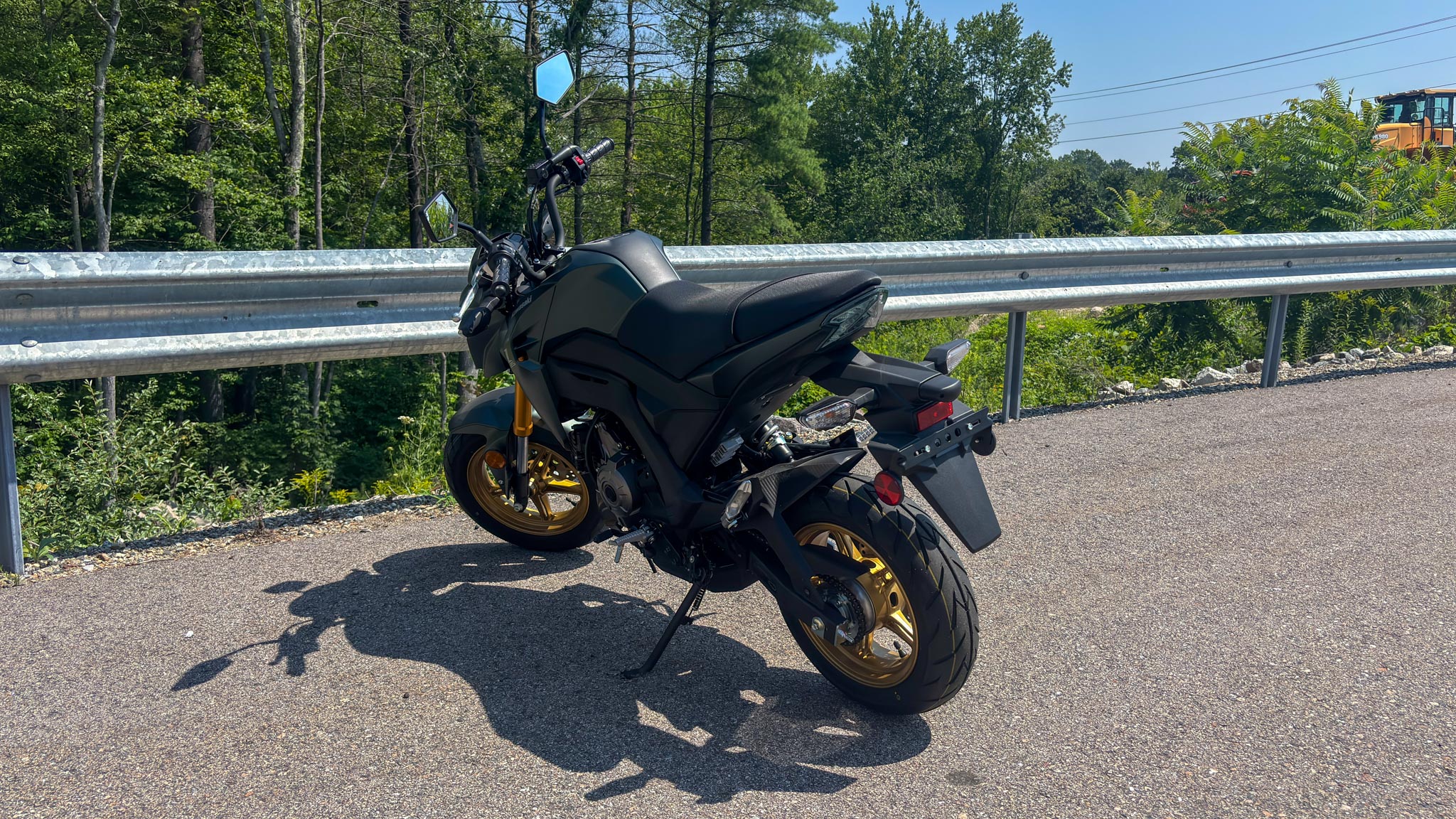 2025 Kawasaki Z125 PRO - Photo 3
