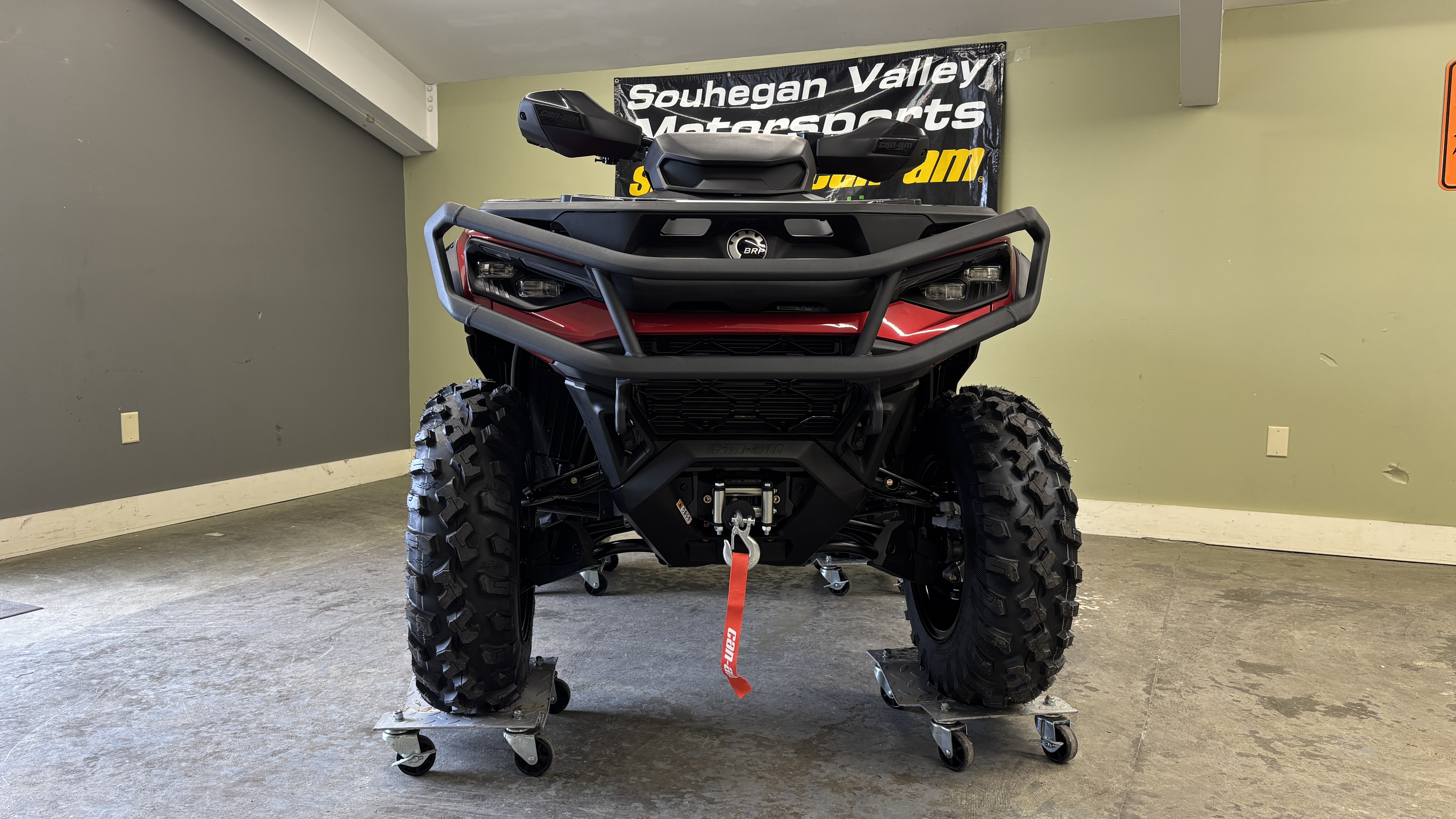 2025 Can-Am OUTLANDER XT 1000R - Photo 8