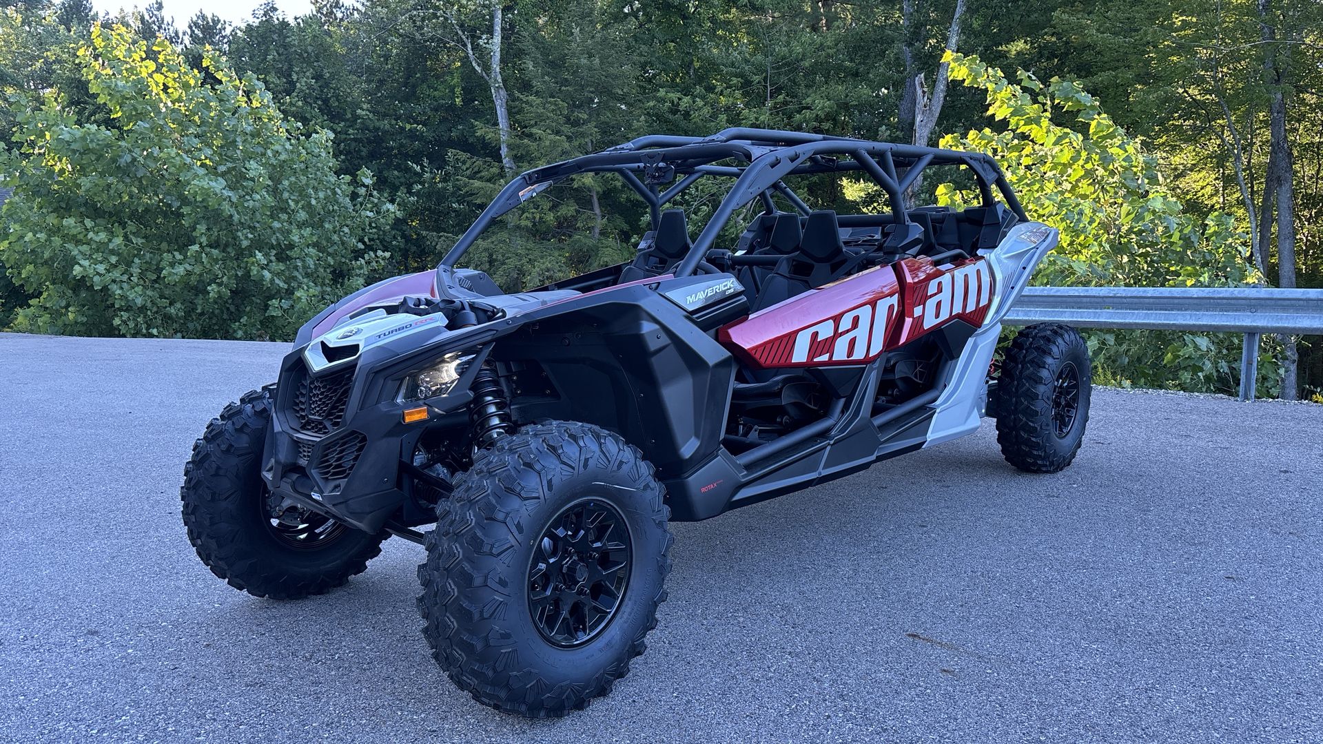 2025 Can-Am MAVERICK X3 MAX X DS 64" TURBO RR - Photo 3
