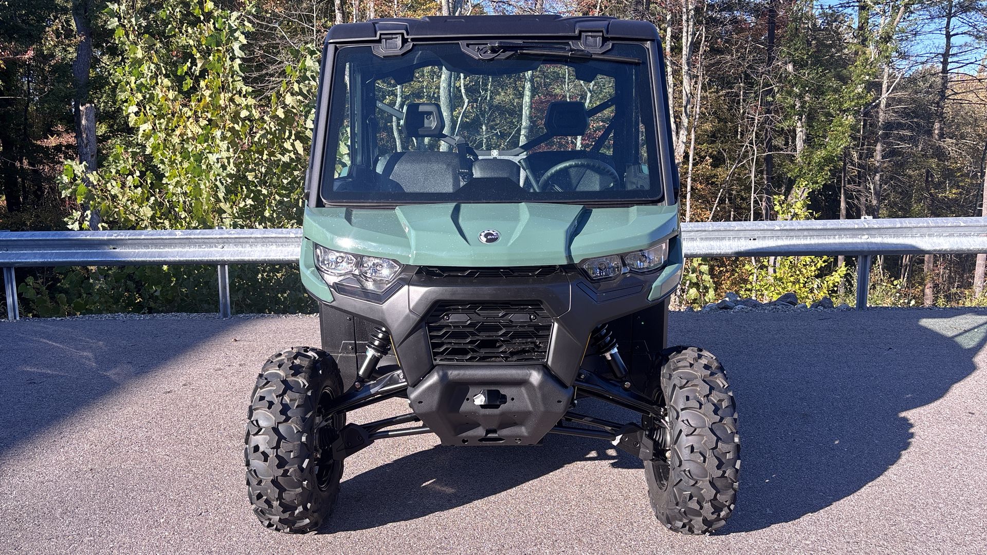 2026 Can-Am DEFENDER DPS CAB HD9 - Photo 2