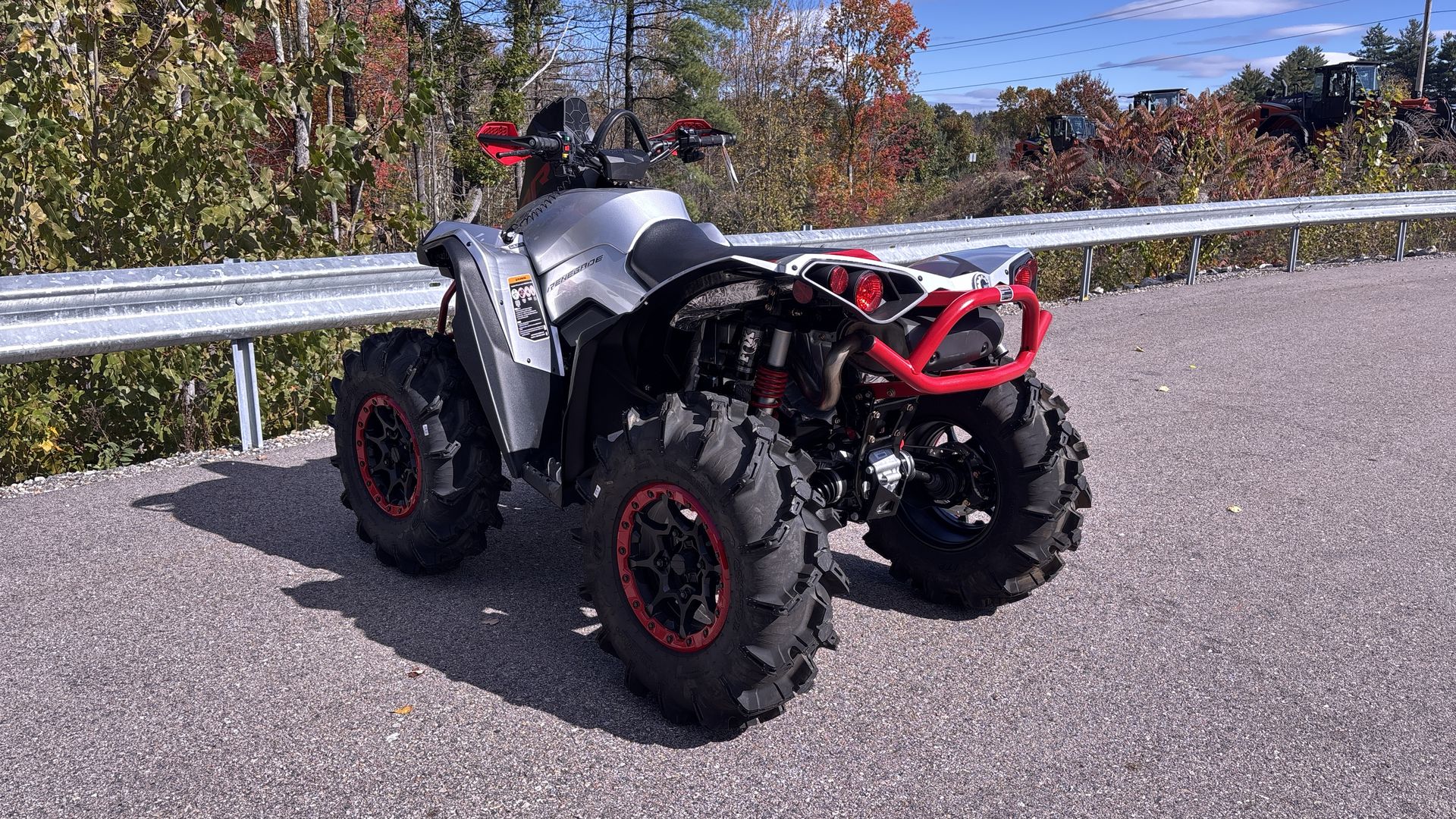 2025 Can-Am RENEGADE XMR 1000R - Photo 6