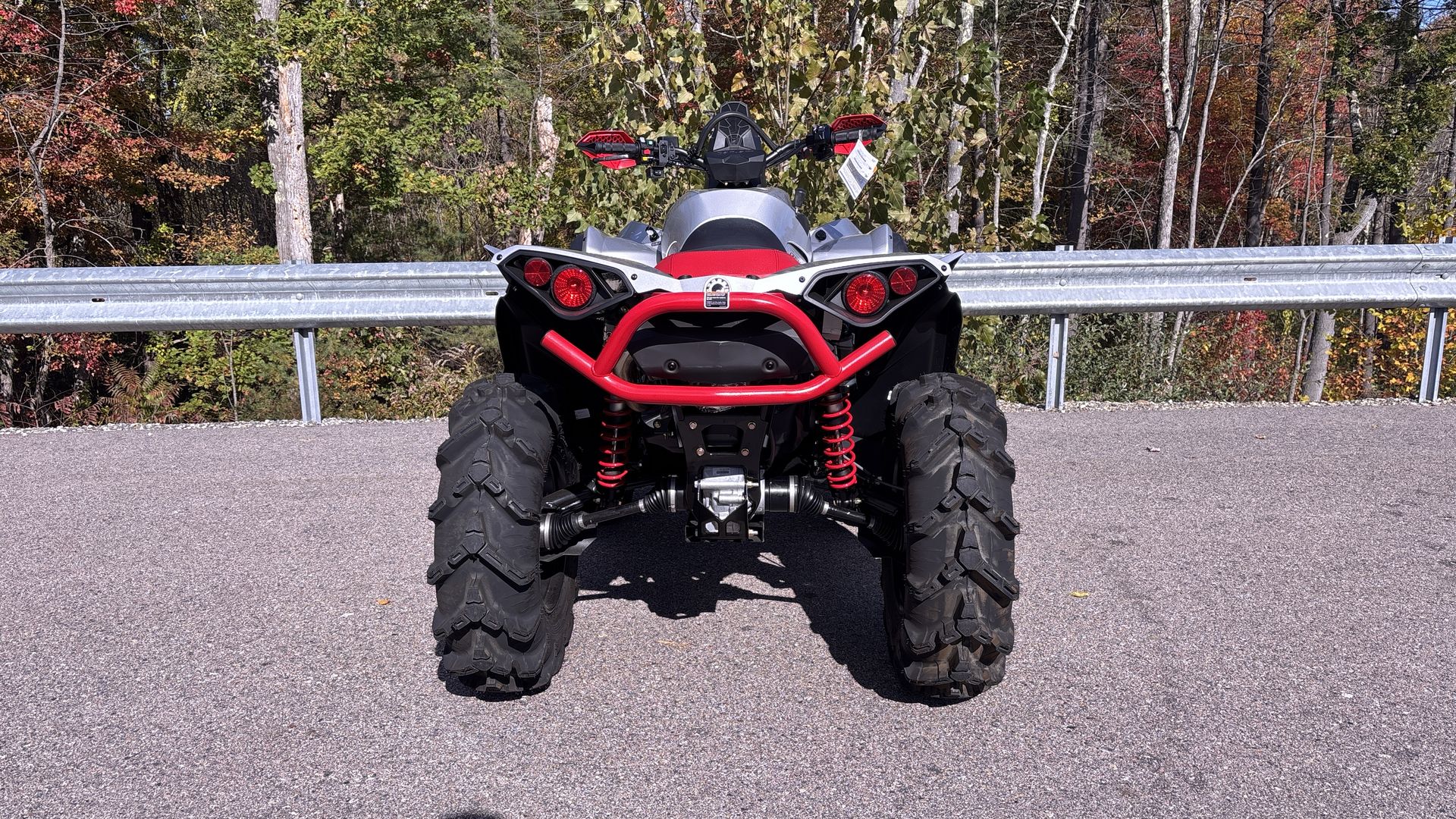 2025 Can-Am RENEGADE XMR 1000R - Photo 7