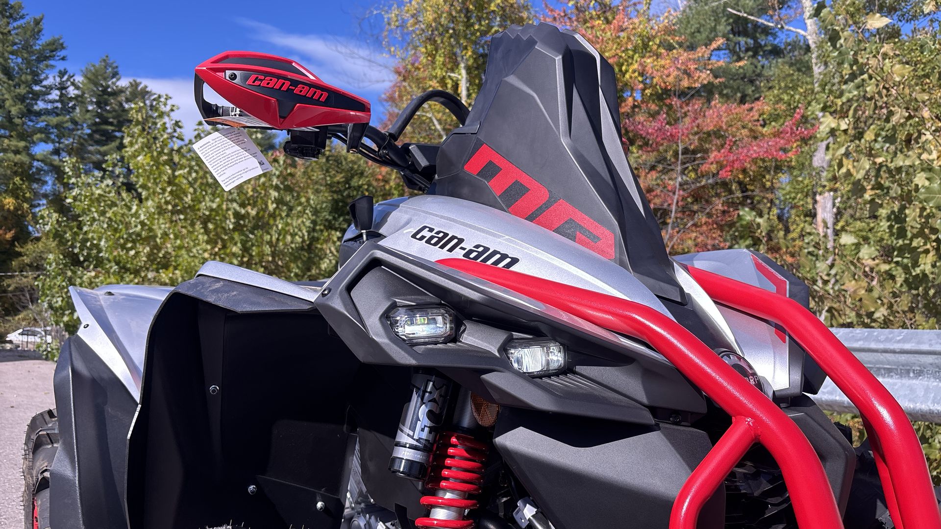 2025 Can-Am RENEGADE XMR 1000R - Photo 15