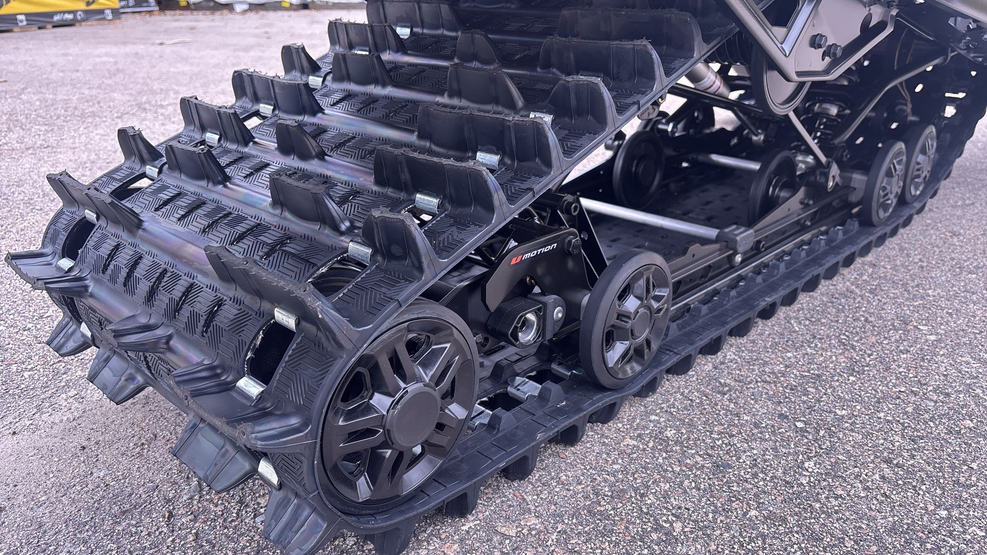 2026 Ski-Doo ACTB - Photo 13