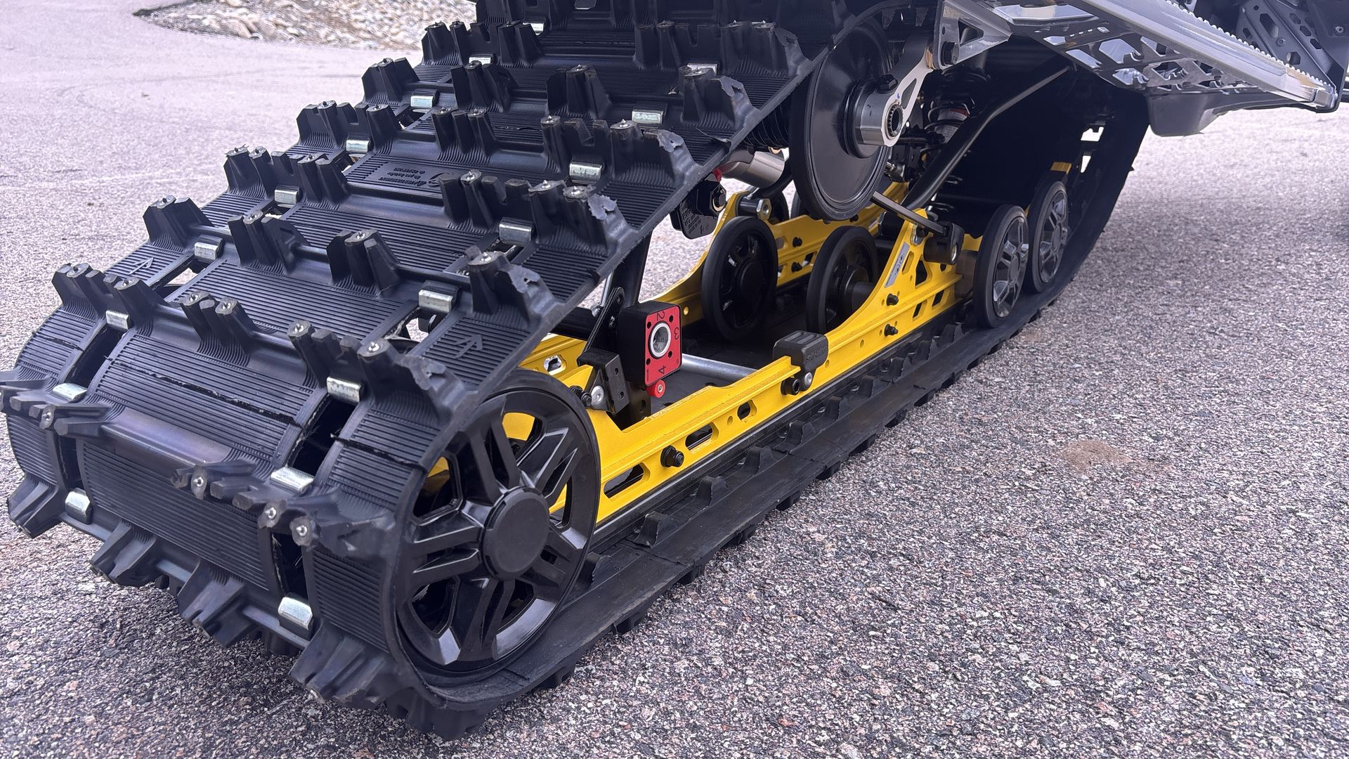 2026 Ski-Doo MXZ Adrenaline with Blizzard Package 600 E-TEC 137 1.25 - Photo 13