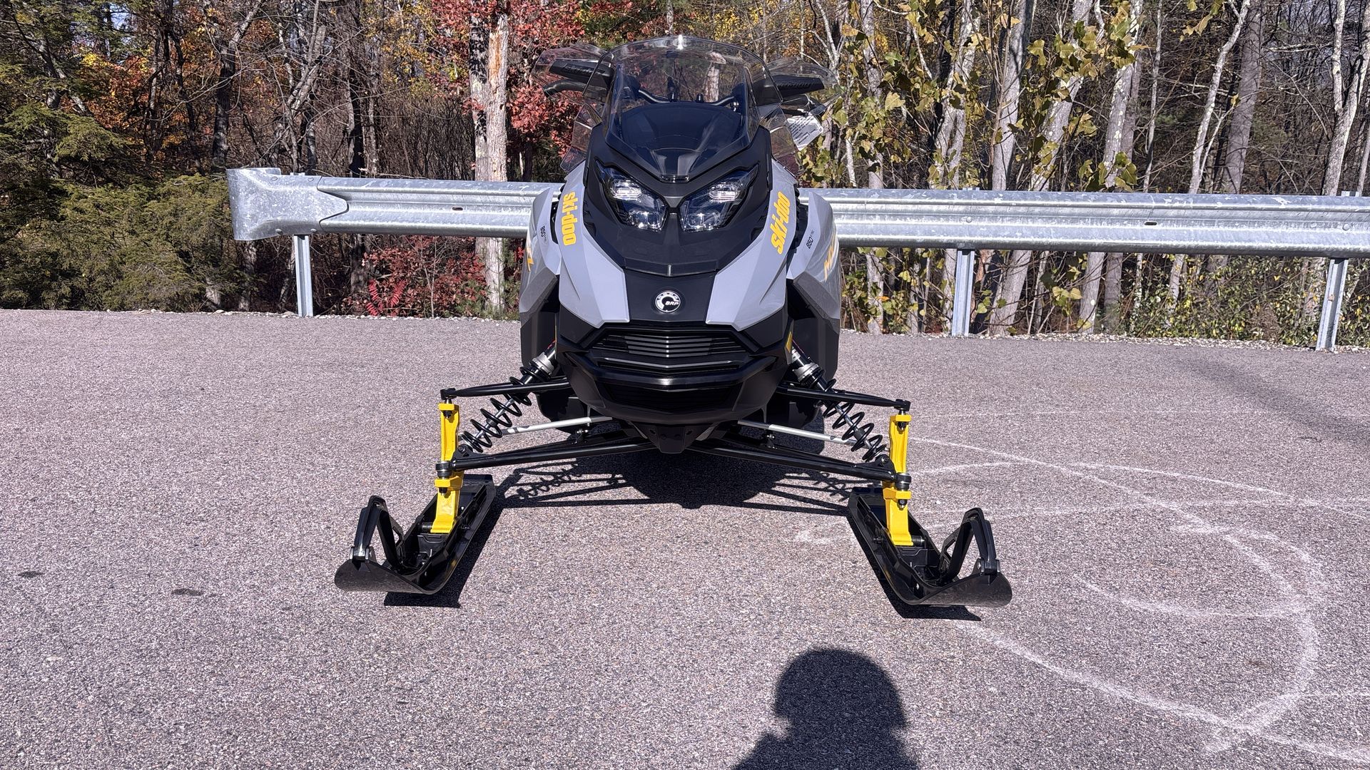 2026 Ski-Doo MXZ ADRENALINE 850 E-TEC 137 1.25 - Photo 2