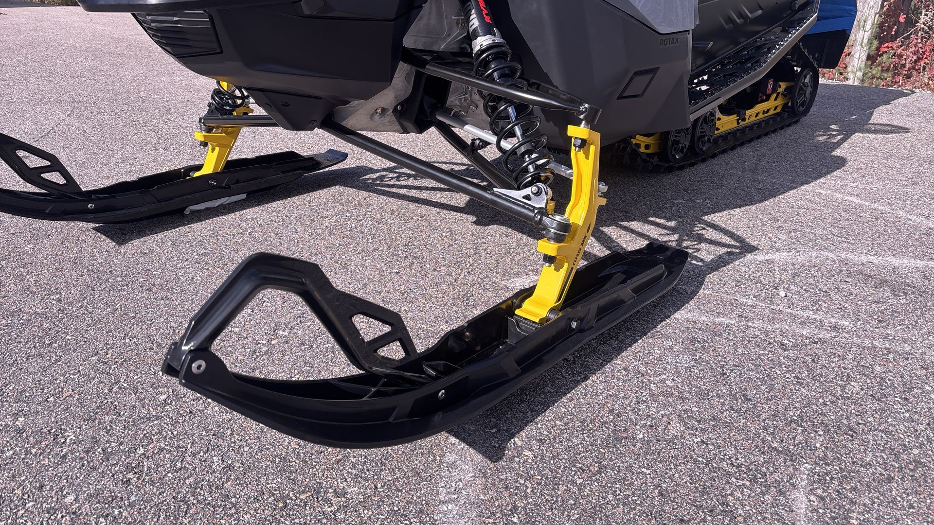 2026 Ski-Doo MXZ ADRENALINE 850 E-TEC 137 1.25 - Photo 10