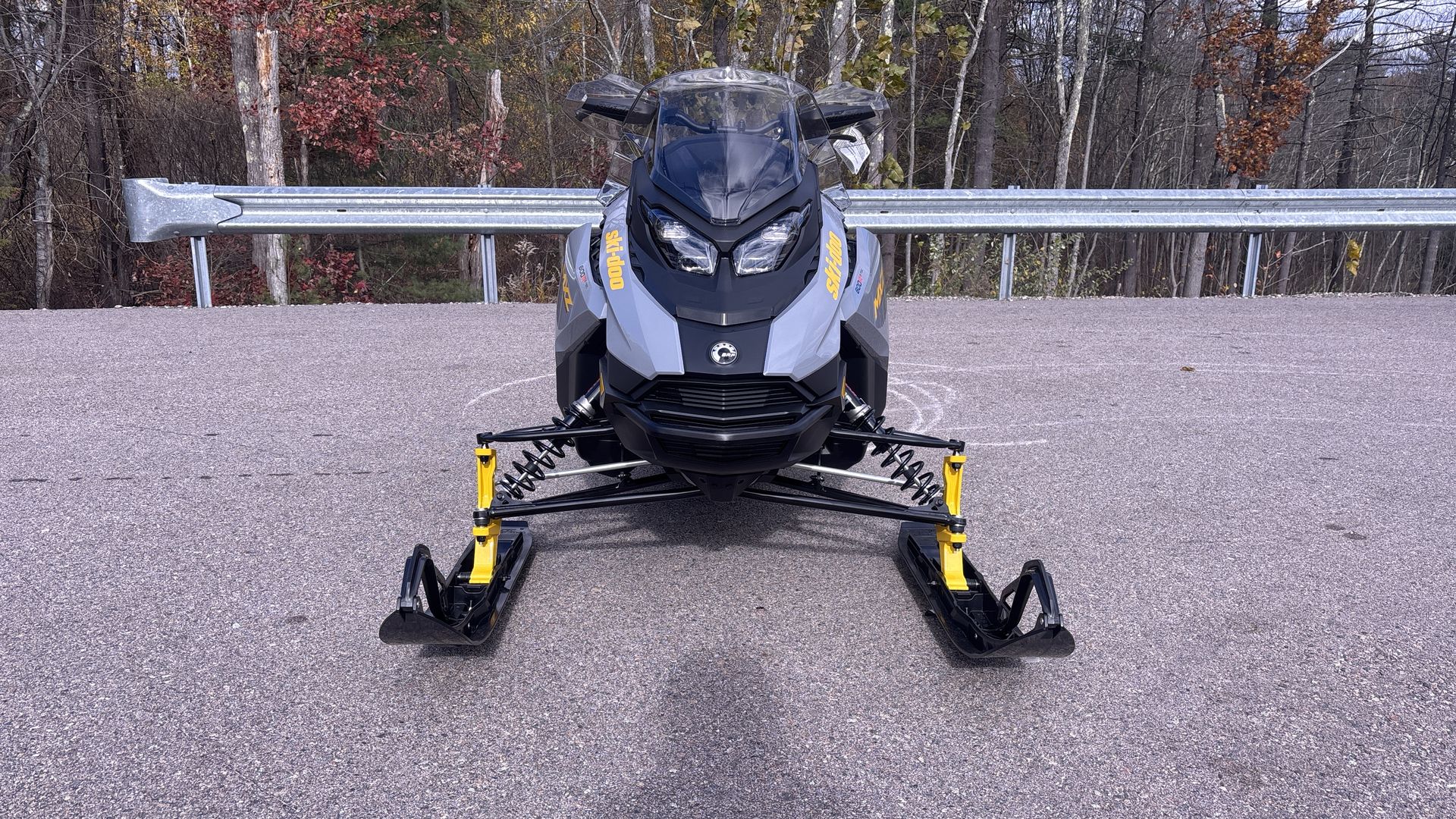 2026 Ski-Doo MXZ ADRENALINE 600R E-TEC 137 1.25 - Photo 2