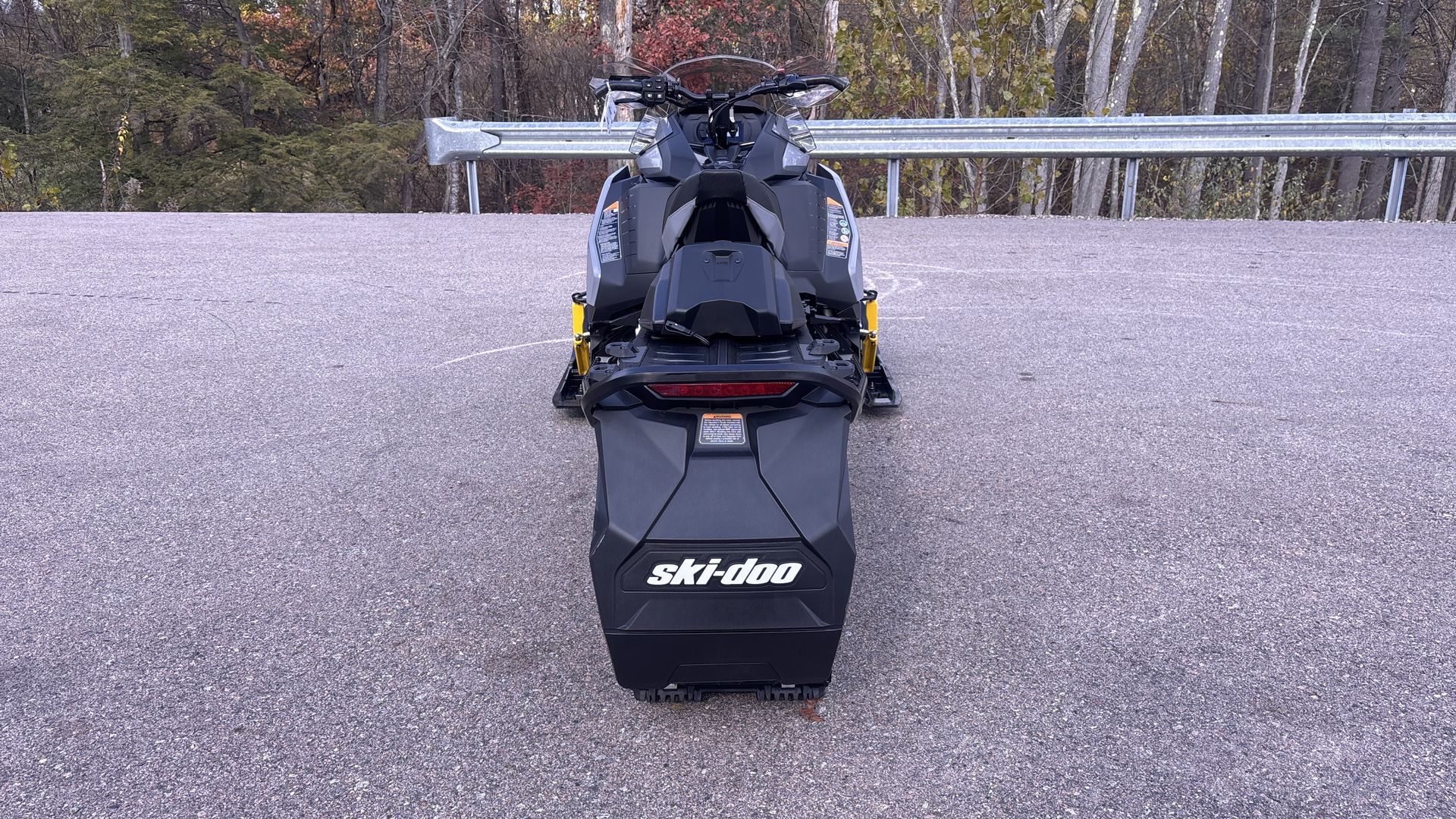 2026 Ski-Doo MXZ ADRENALINE 600R E-TEC 137 1.25 - Photo 6