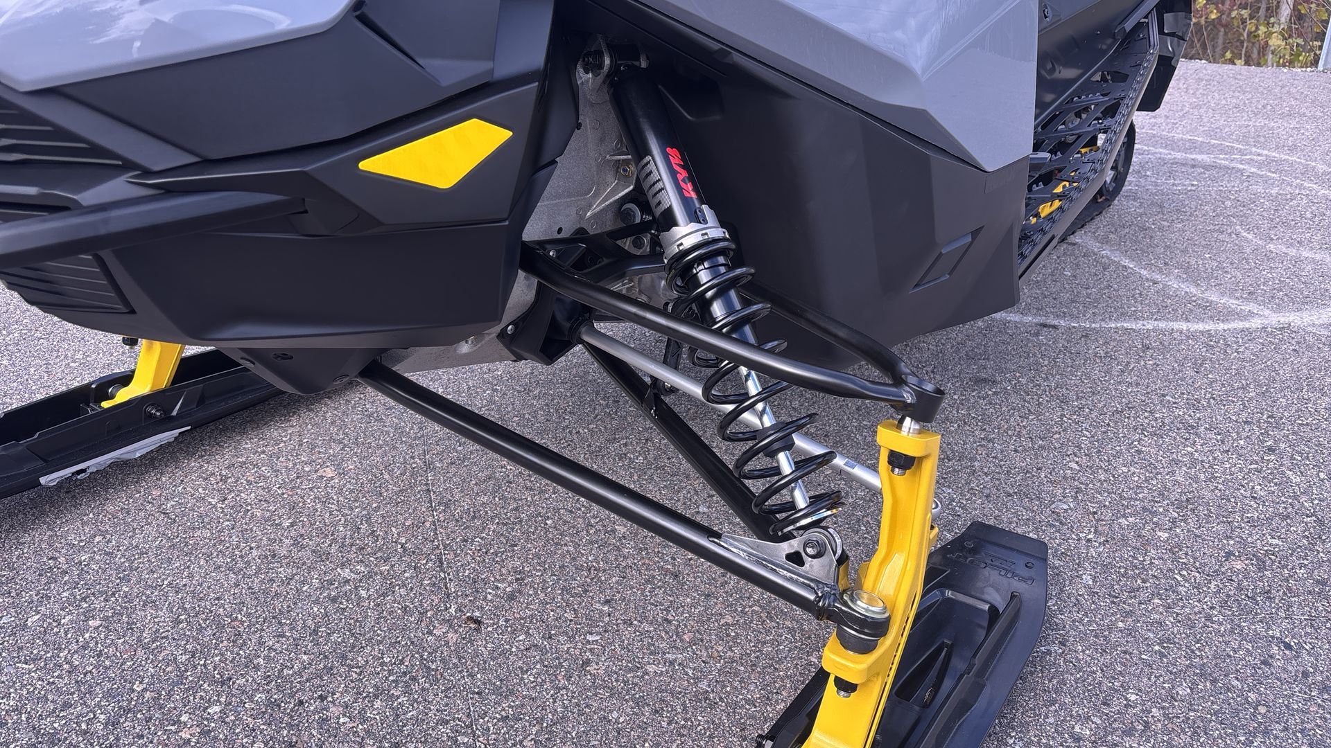 2026 Ski-Doo MXZ ADRENALINE 600R E-TEC 137 1.25 - Photo 14