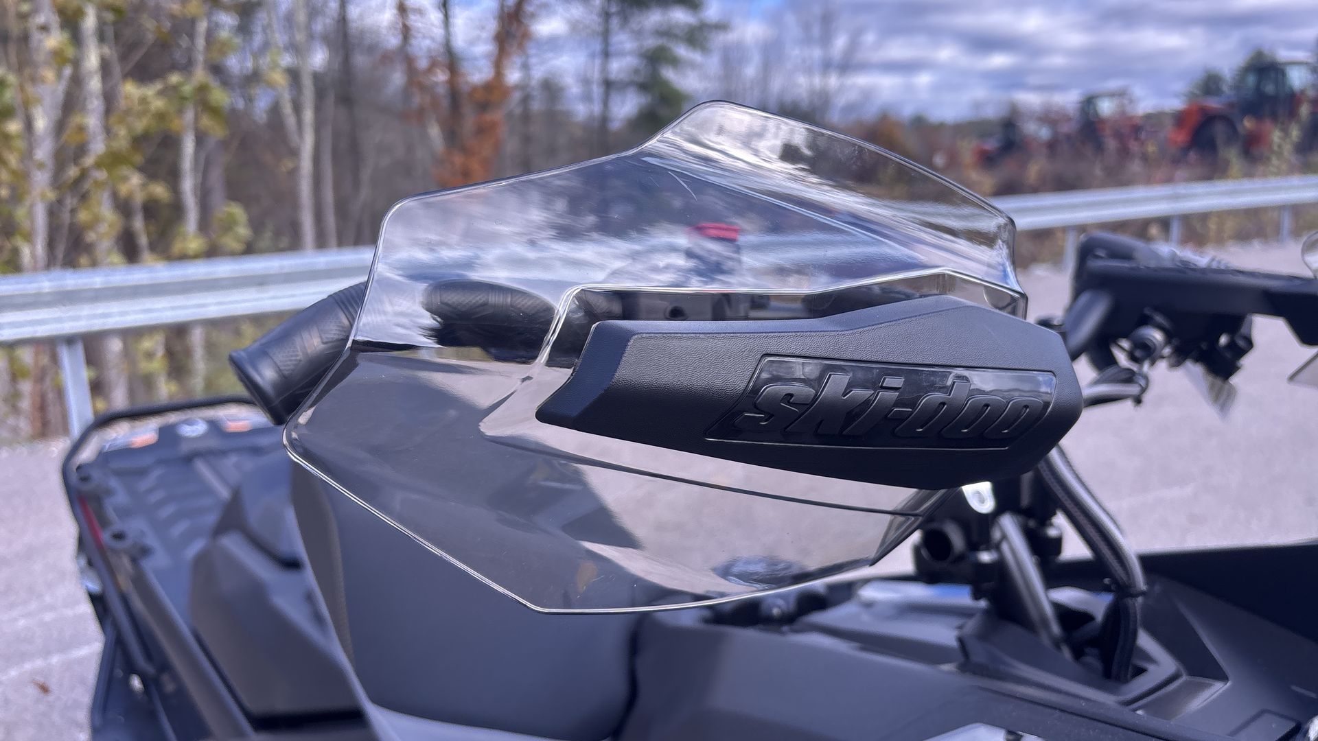 2026 Ski-Doo MXZ ADRENALINE 600R E-TEC 137 1.25 - Photo 16