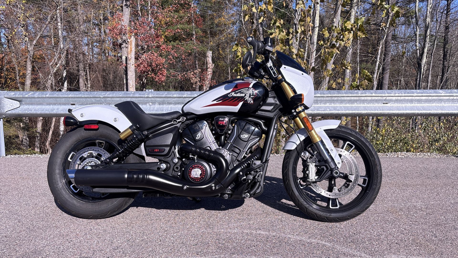 2025 Indian Motorcycle N25SSE77A0 - Photo 9