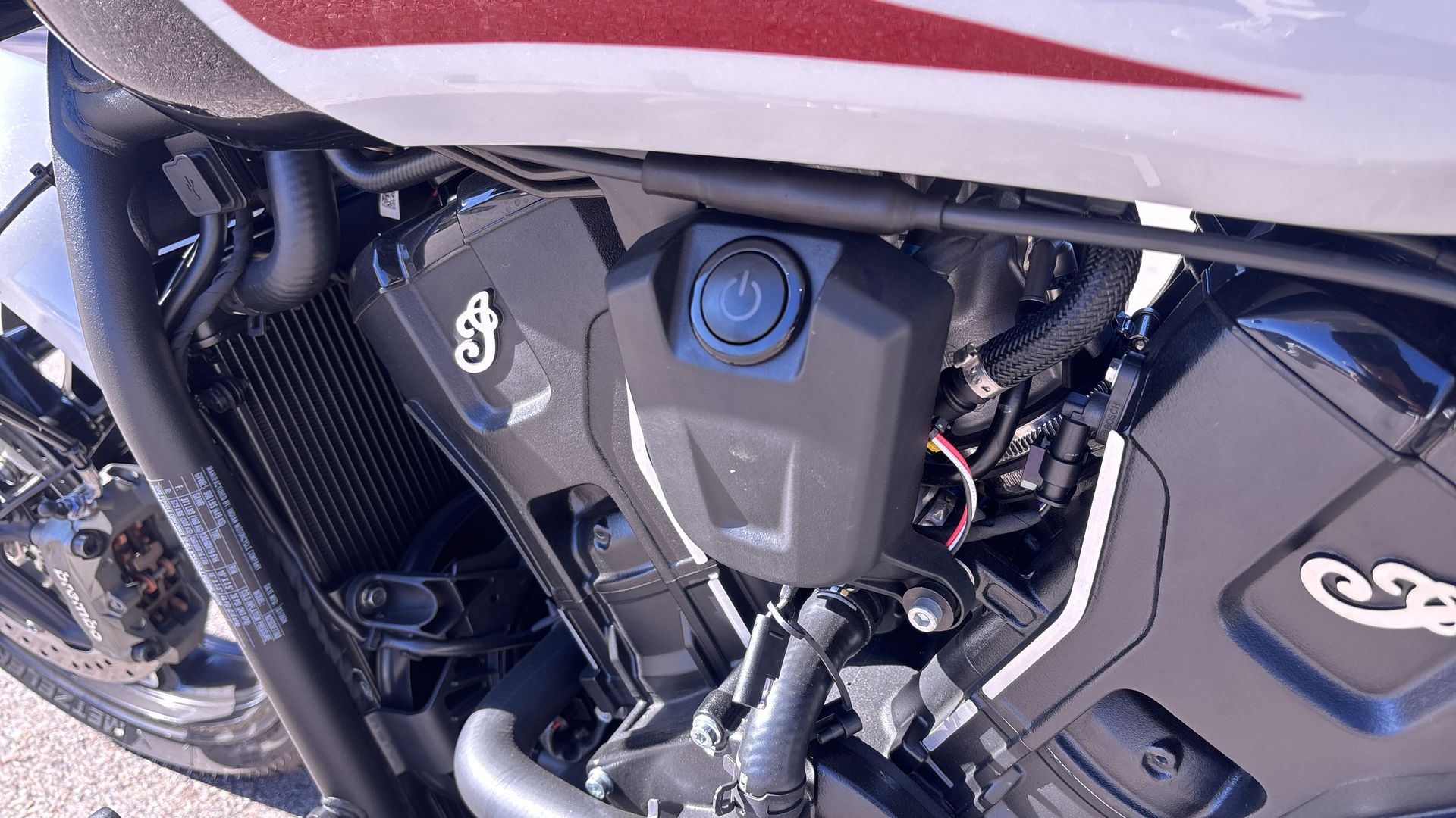 2025 Indian Motorcycle N25SSE77A0 - Photo 18