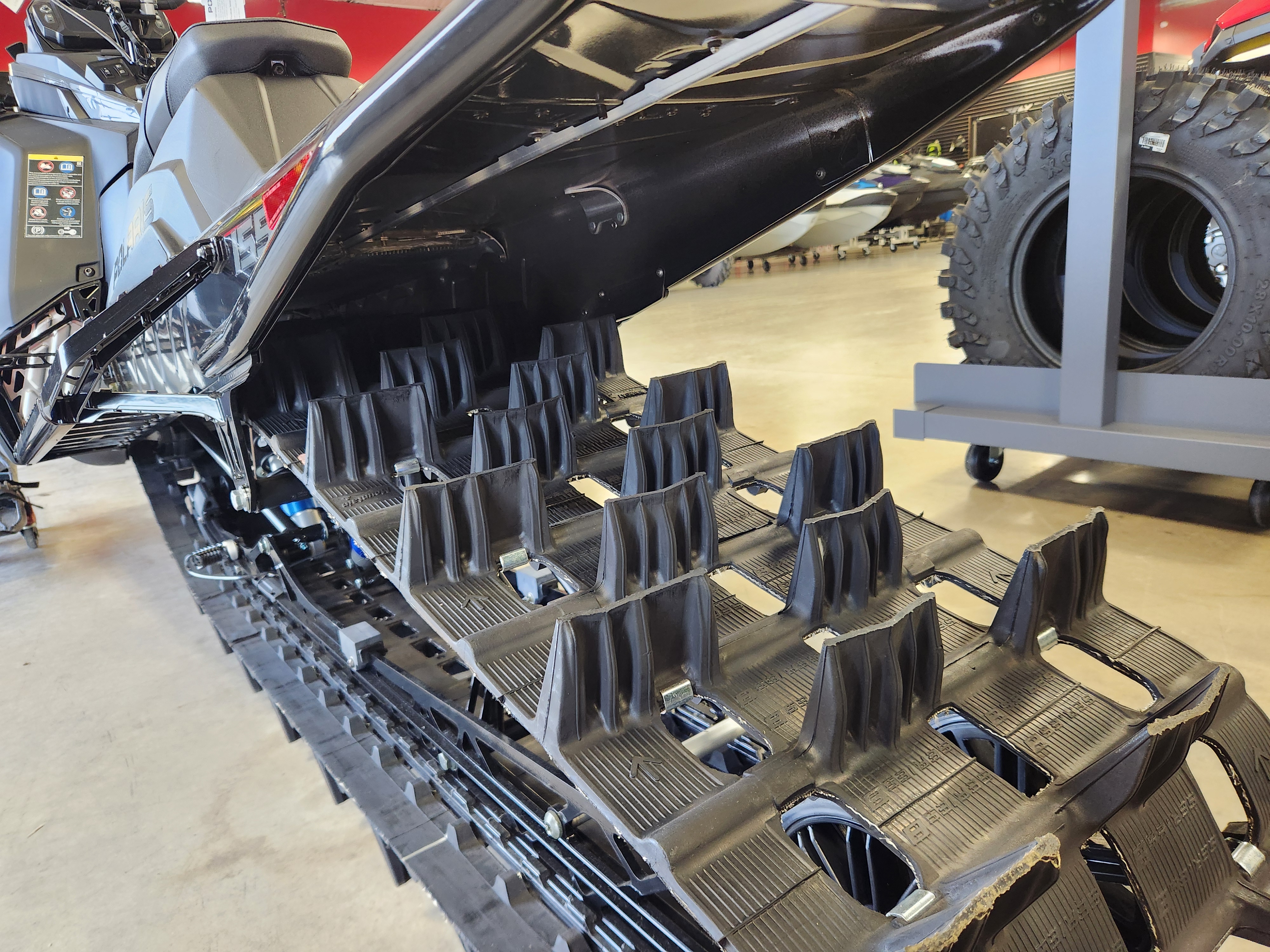 2025 Polaris PATRIOT 9R RMK KHAOS 155 - Photo 4