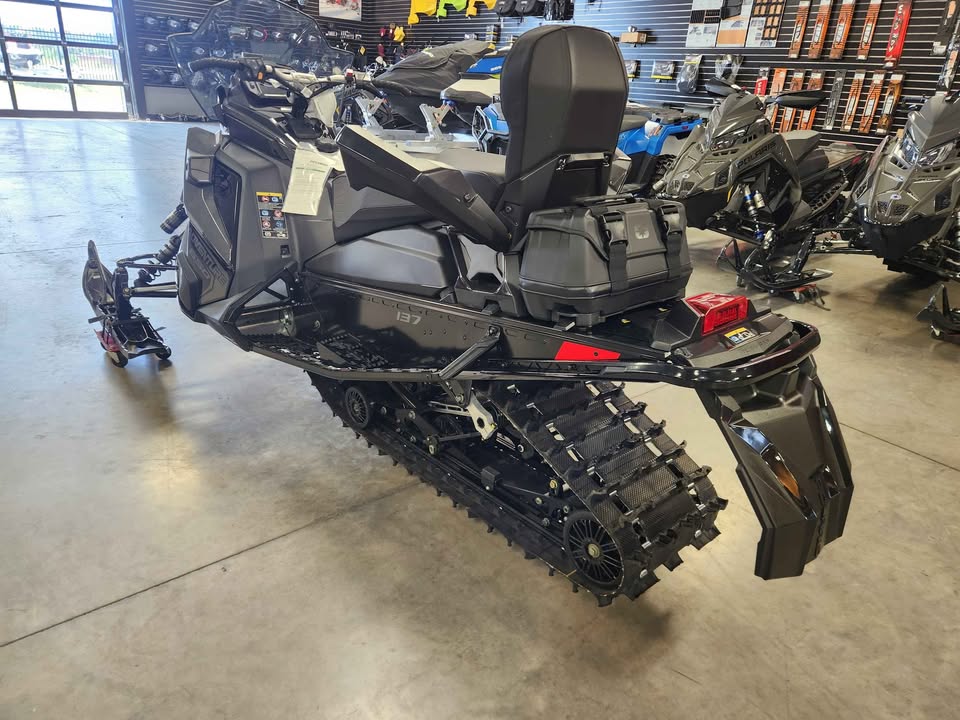 2025 Polaris 650 INDY ADVENTURE 137 650 137 - Photo 6