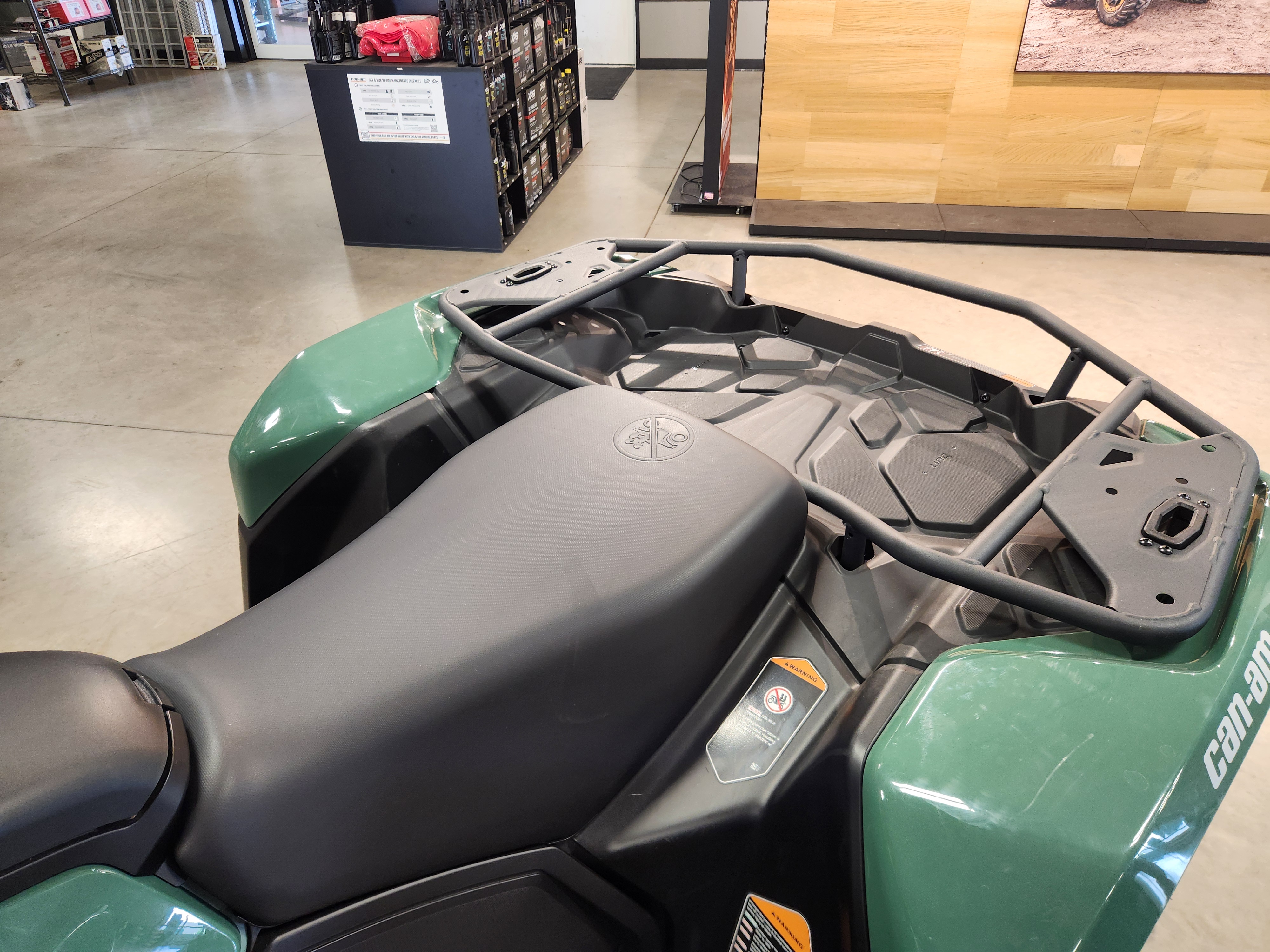 2025 Can-Am ATV OUTL PRO XU HD5 GN 25 - Photo 9