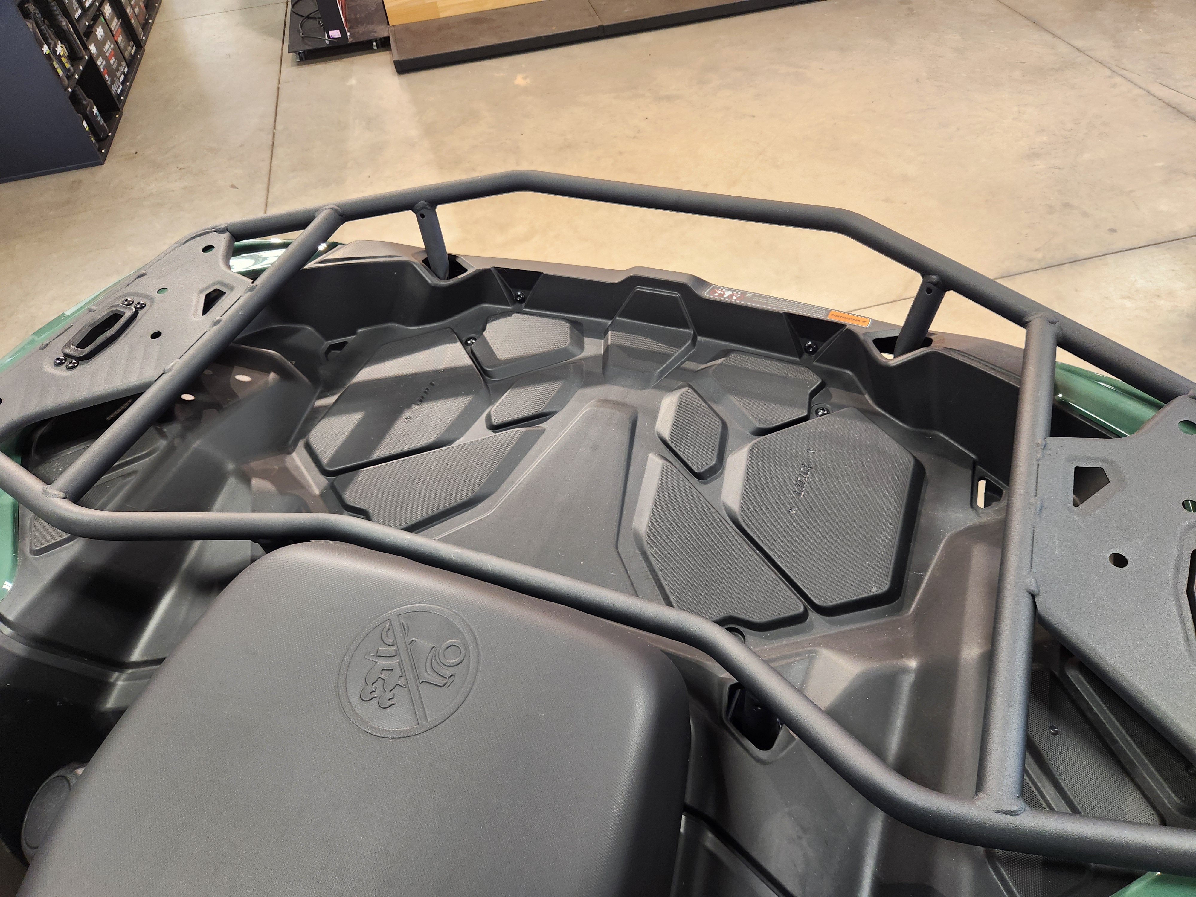 2025 Can-Am ATV OUTL PRO XU HD5 GN 25 - Photo 11