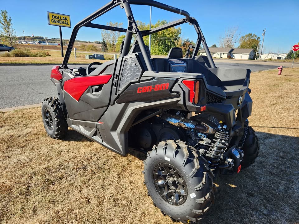 2024 Can-Am SSV MAV TRAIL DPS 50 1000 RD 24 DPS 1000 - Photo 2