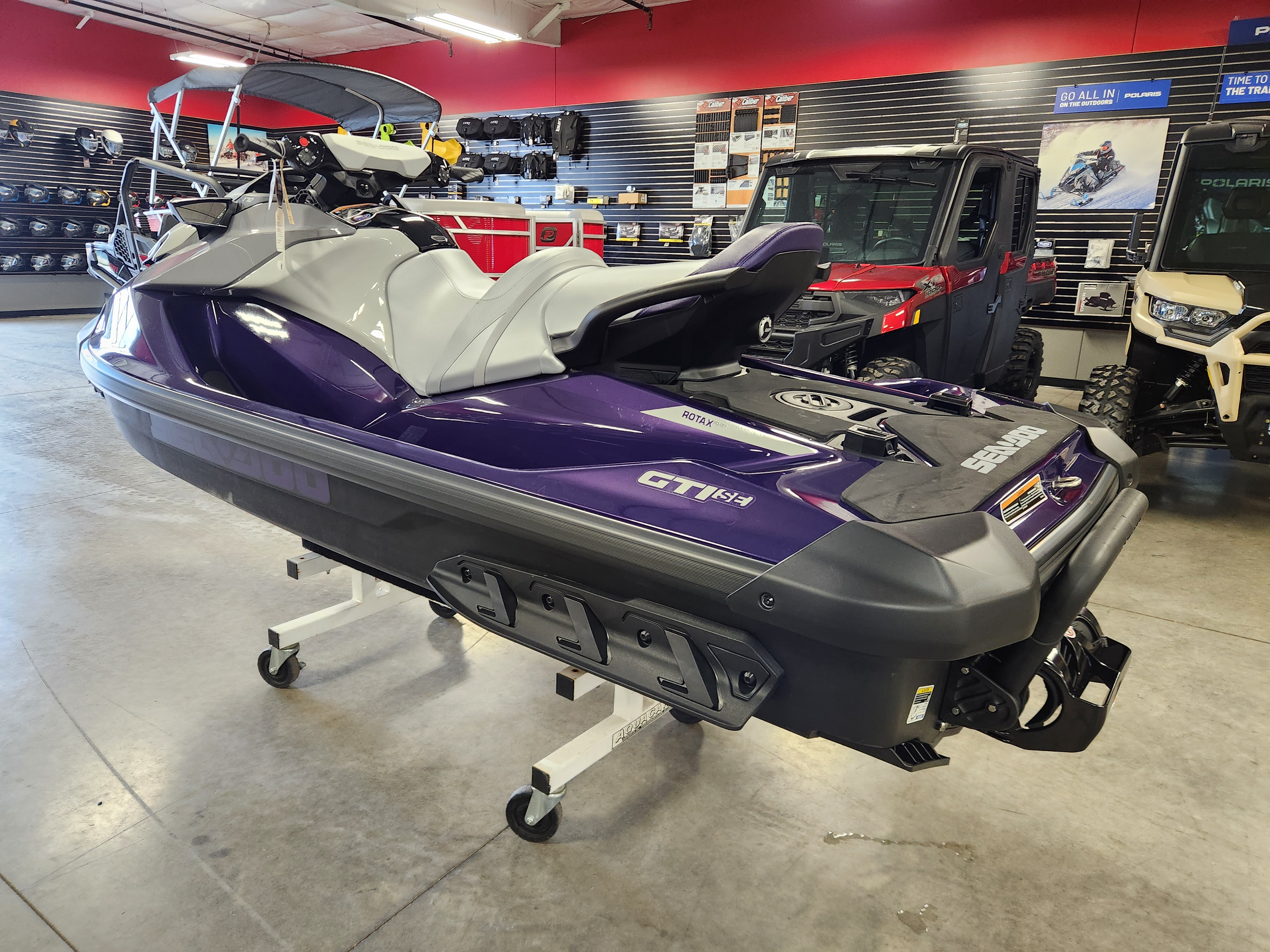 2025 Sea-Doo PWC GTI SE 170 PR IBR 25 - Photo 2