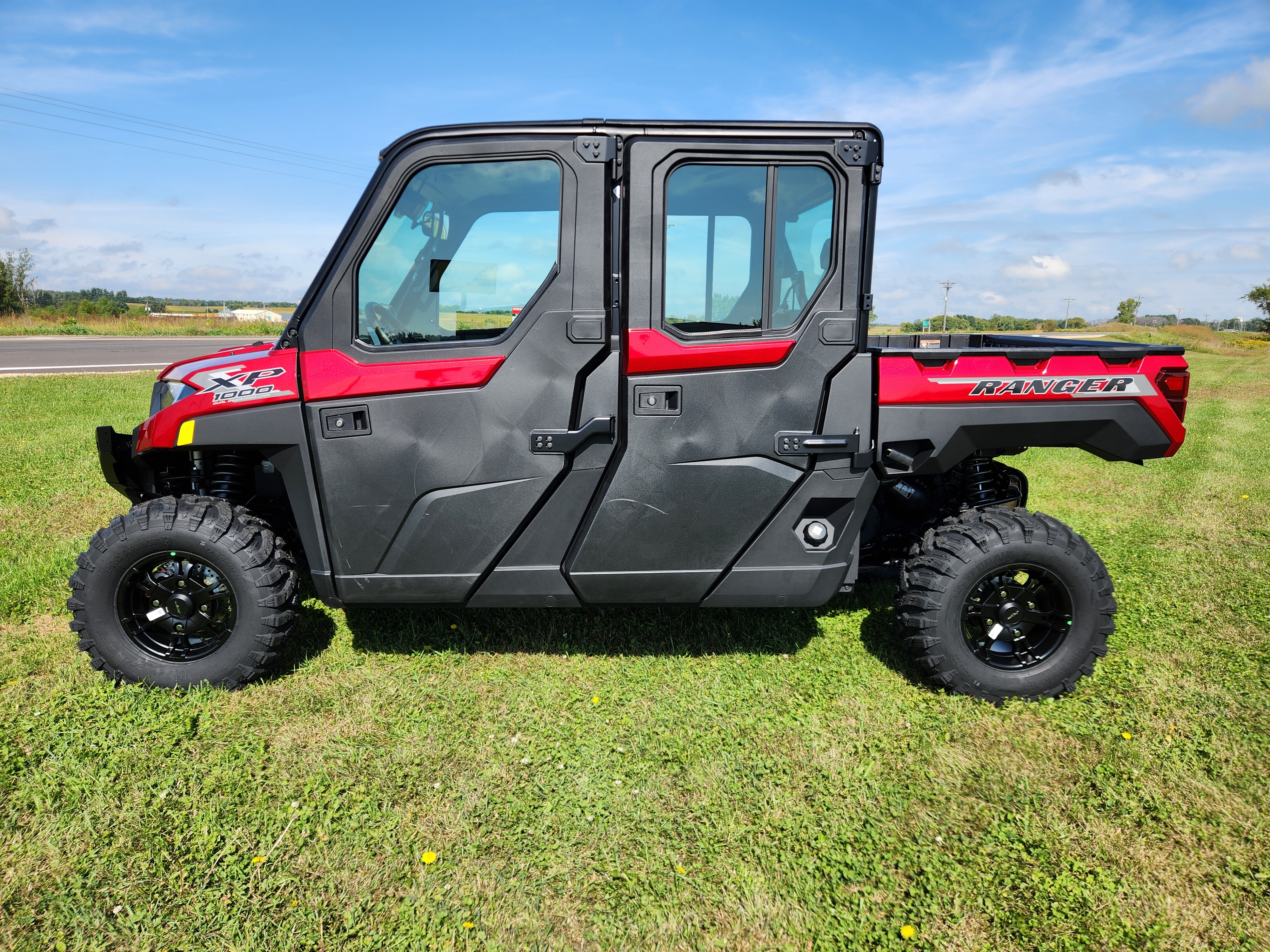 2026 Polaris RANGER CREW XP 1000 NS ULTIMATE SST RED Ultimate - Photo 2
