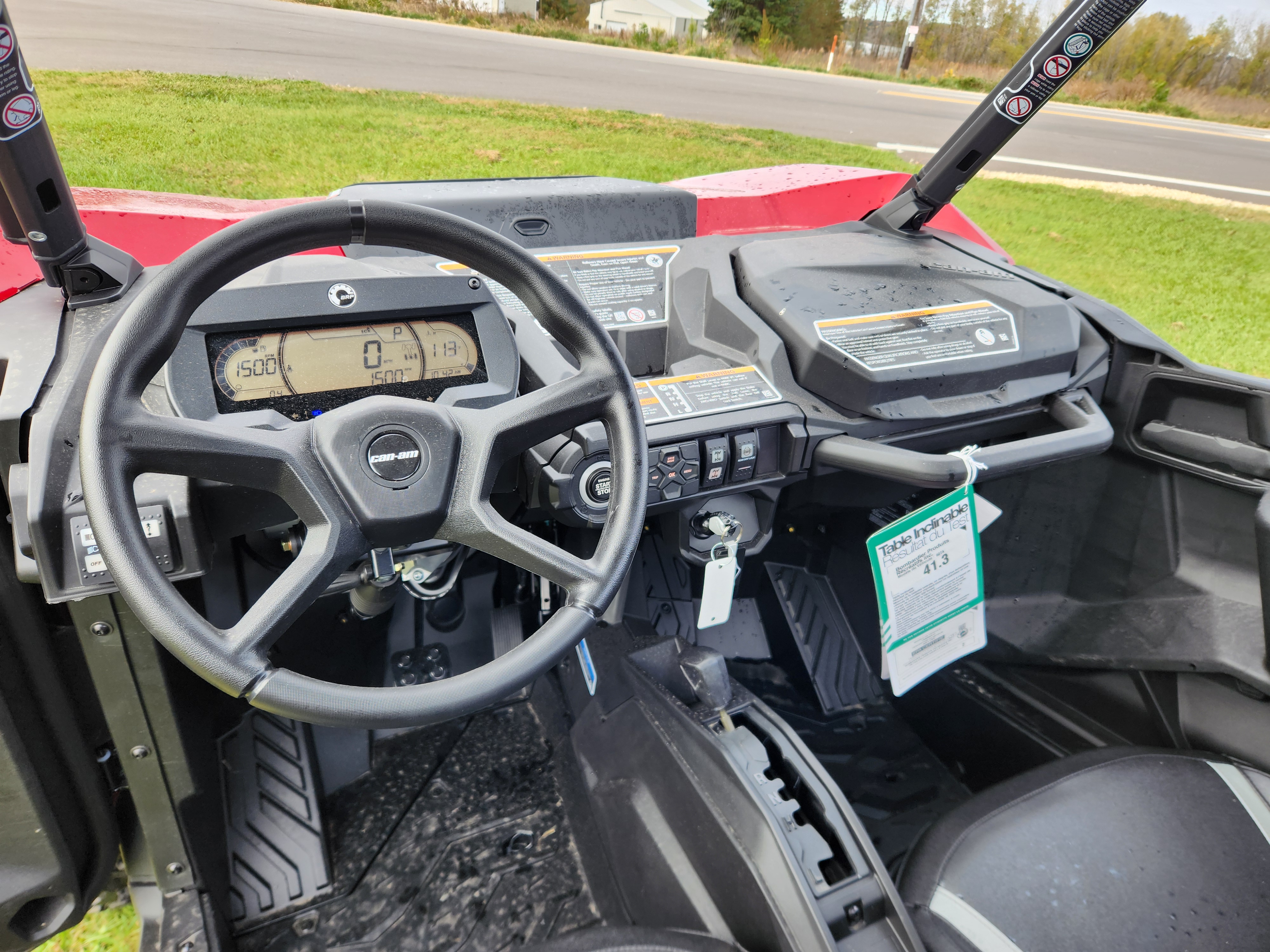 2026 Can-Am SSV COM XT 64 1000R RD 26 XT-P 1000R - Photo 10