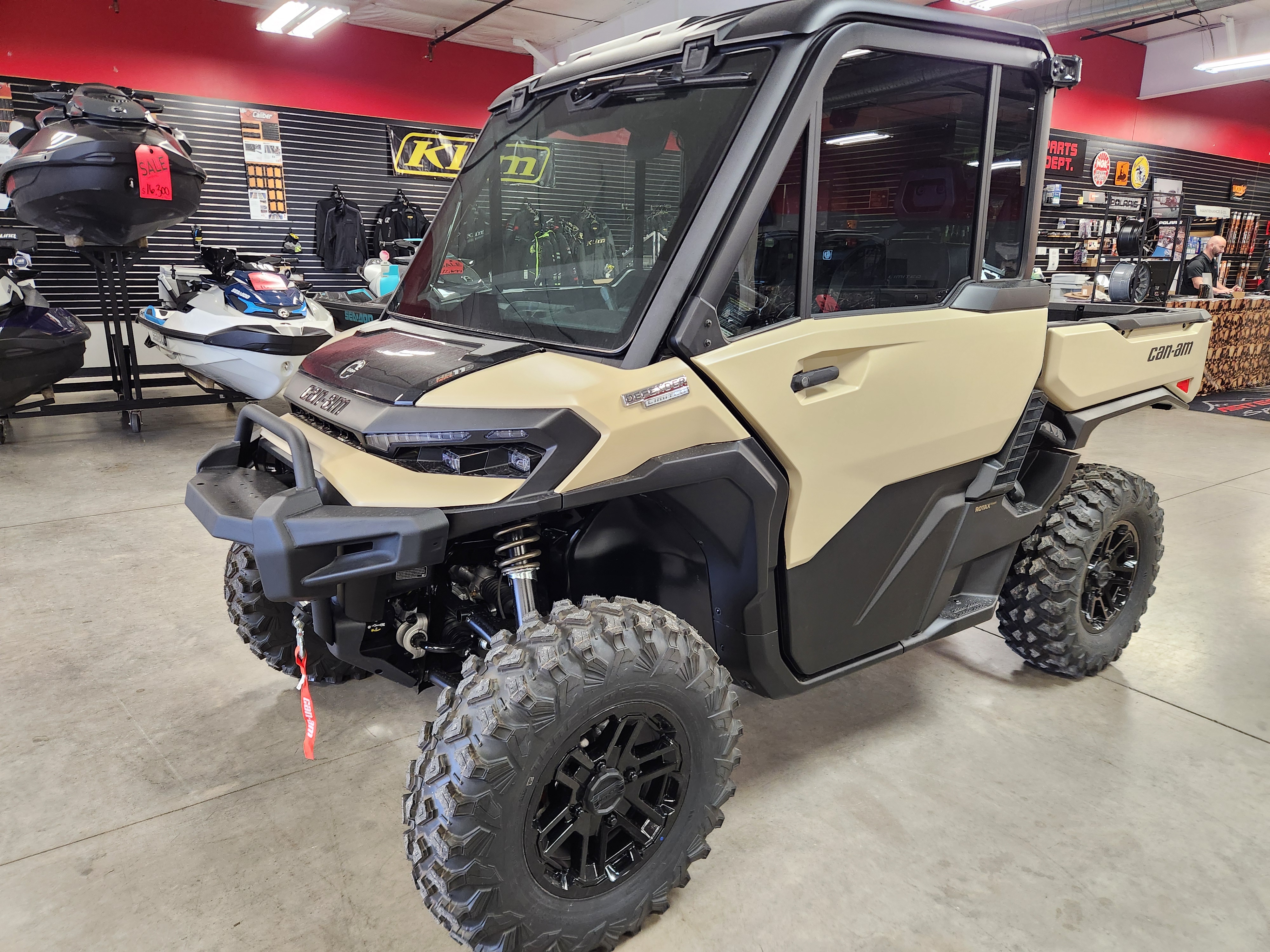 2026 Can-Am SSV DEF LTD 65 HD11 TN HB 26 Limited HD11 - Photo 2