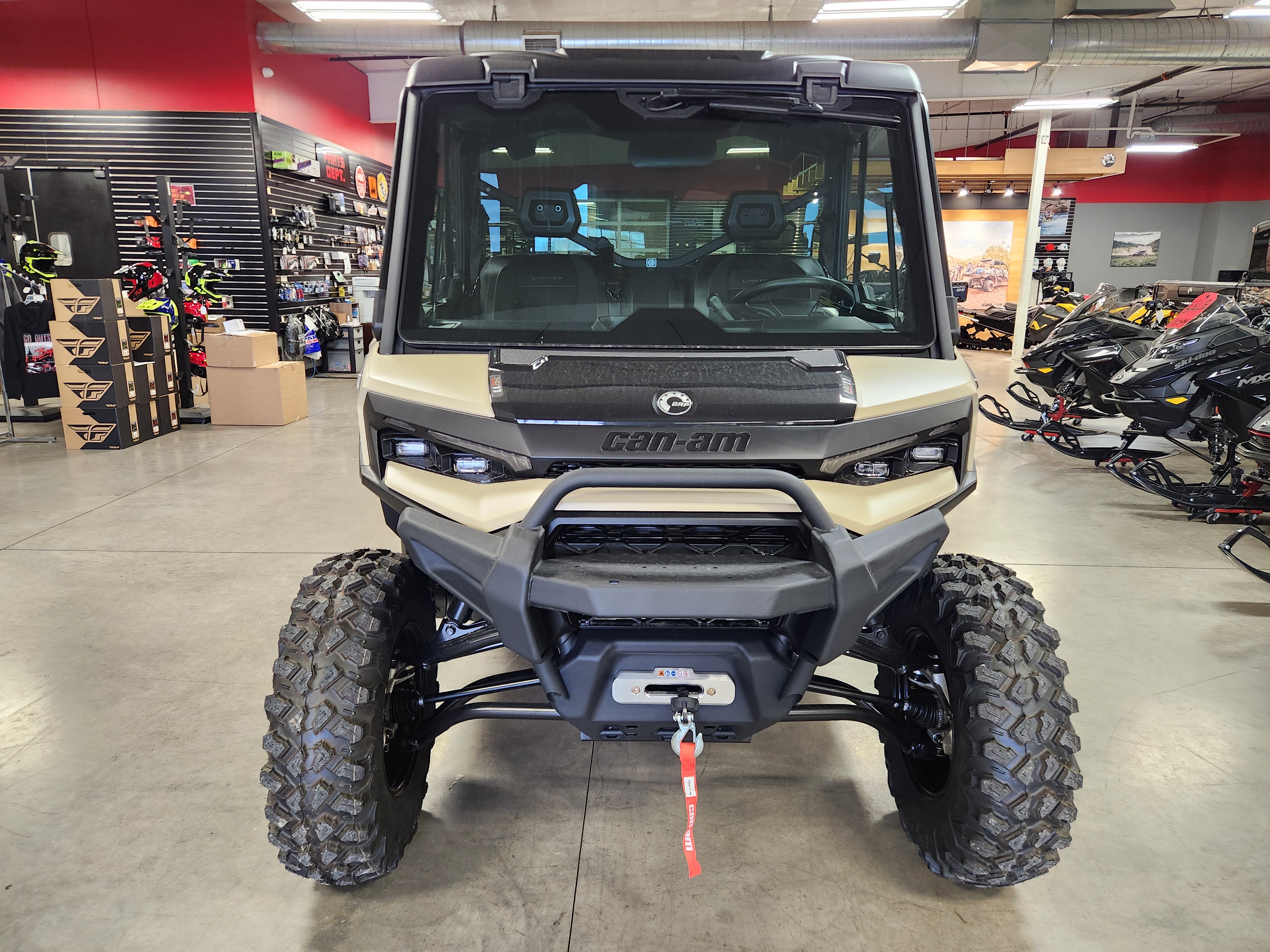 2026 Can-Am SSV DEF LTD 65 HD11 TN HB 26 Limited HD11 - Photo 8