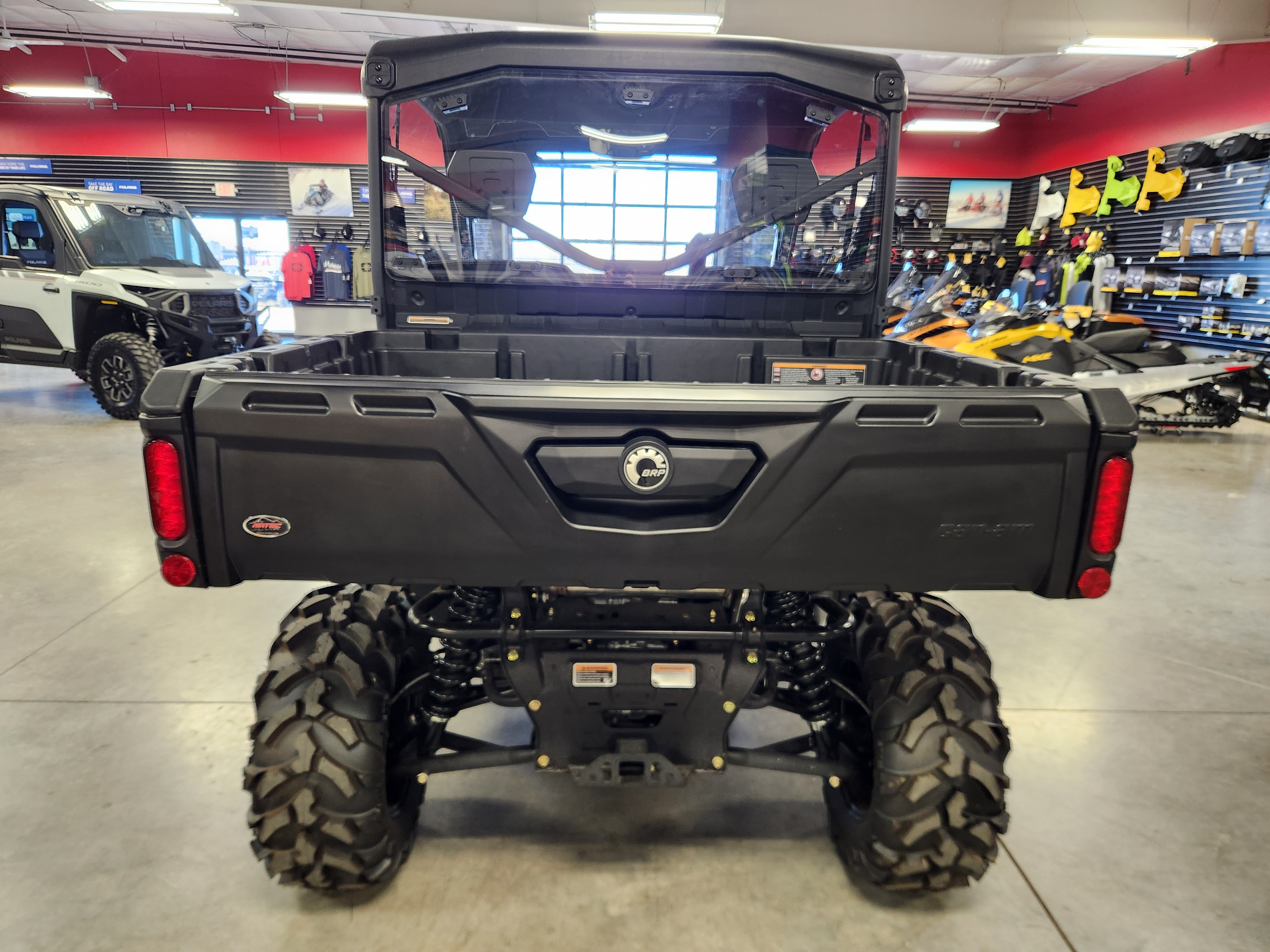 2025 Can-Am SSV DEF XT 64 HD10 BE 25 XT HD10 - Photo 4